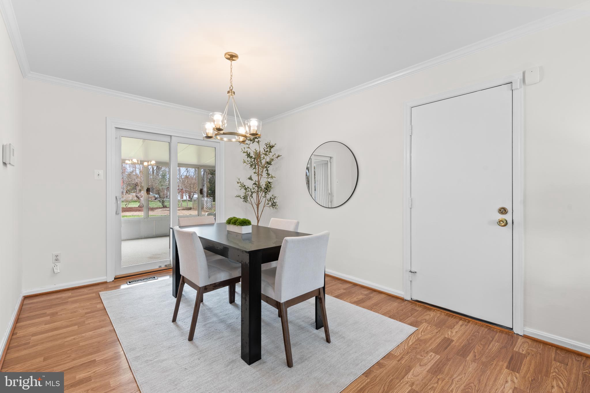 HUNTERS CREEK - Residential