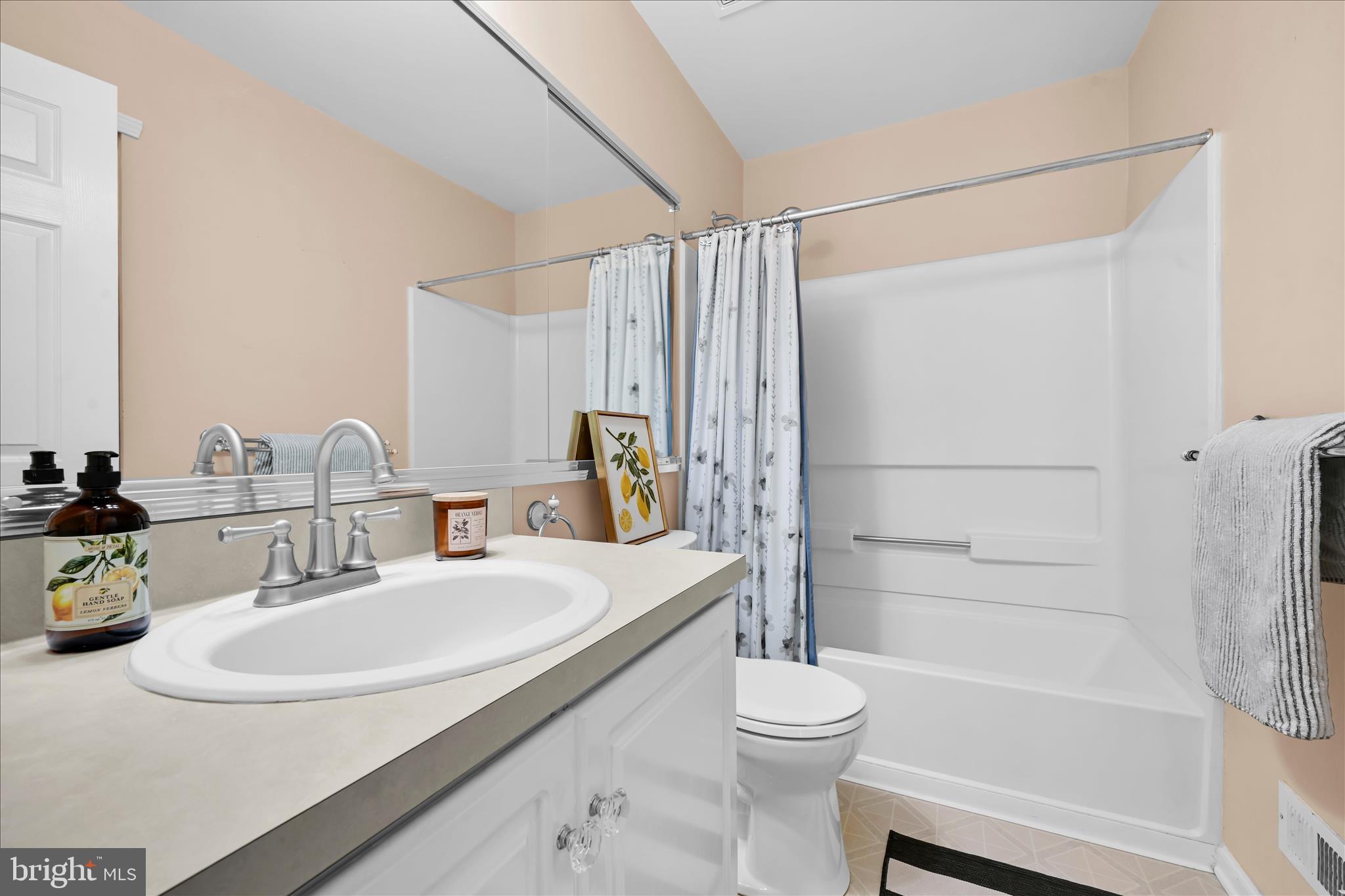 HERITAGE PARK - Residential