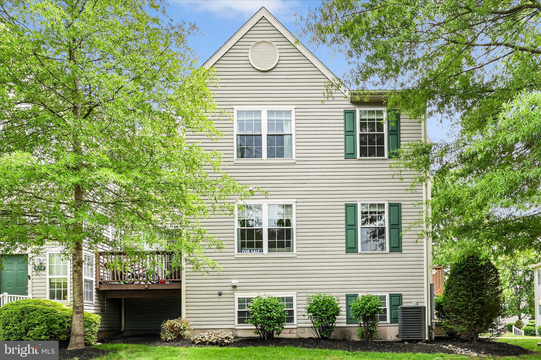 HERITAGE PARK - Residential