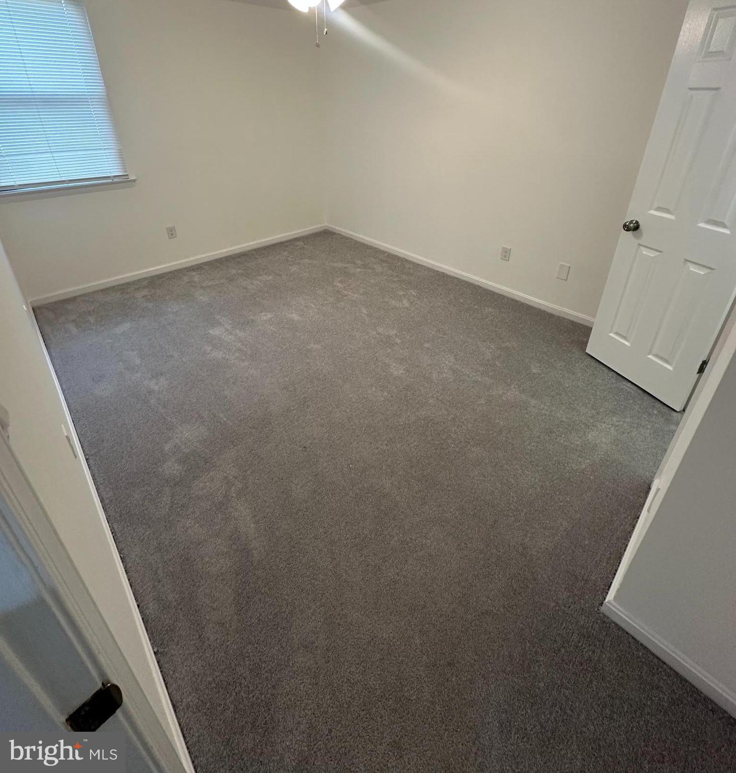 HUNTLEY SQUARE - Residential