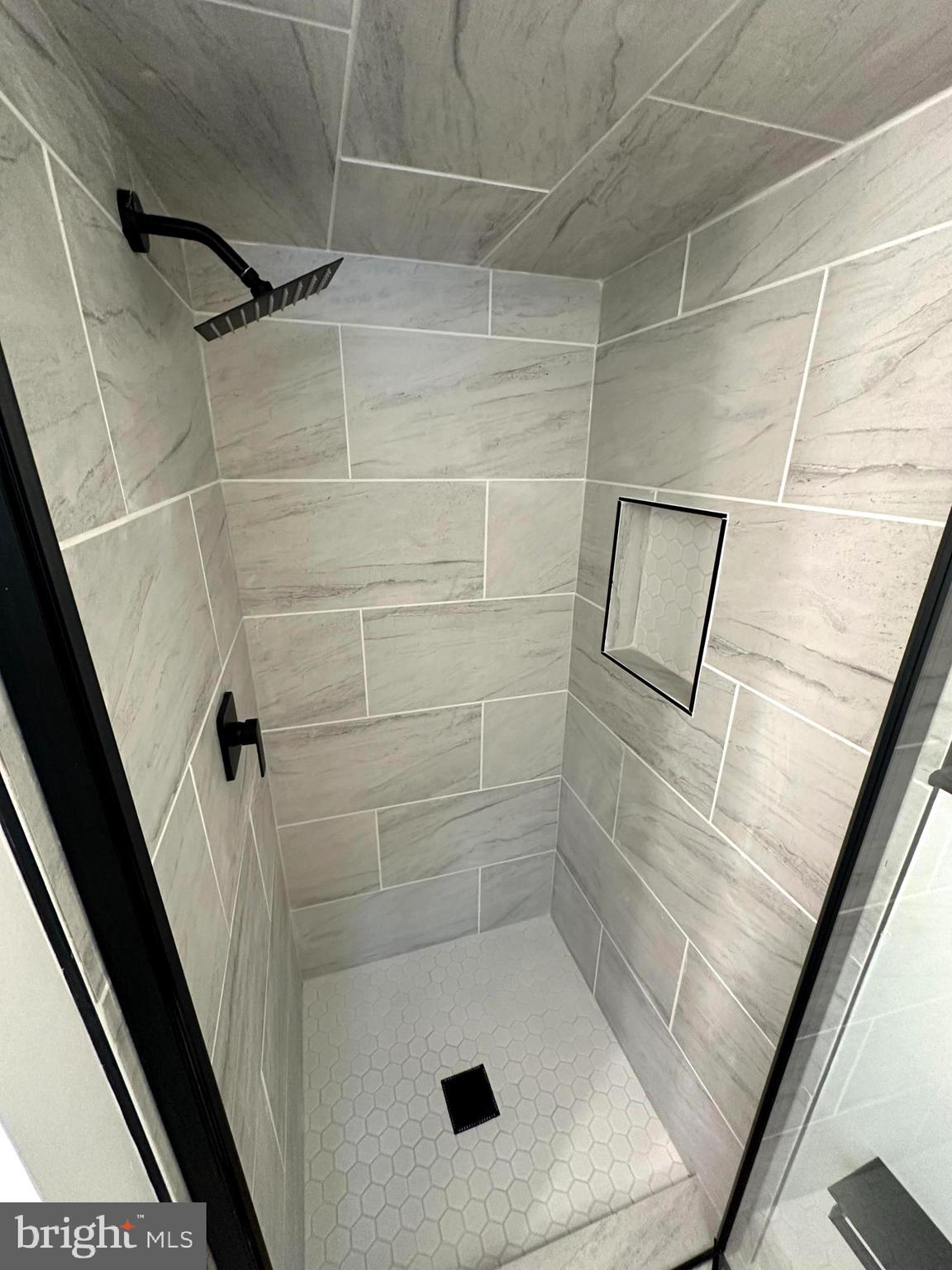 HUNTLEY SQUARE - Residential