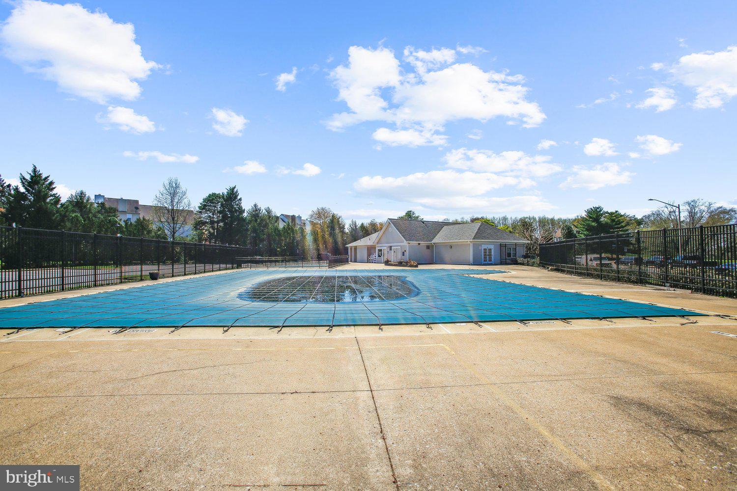 HERITAGE FOREST - Residential