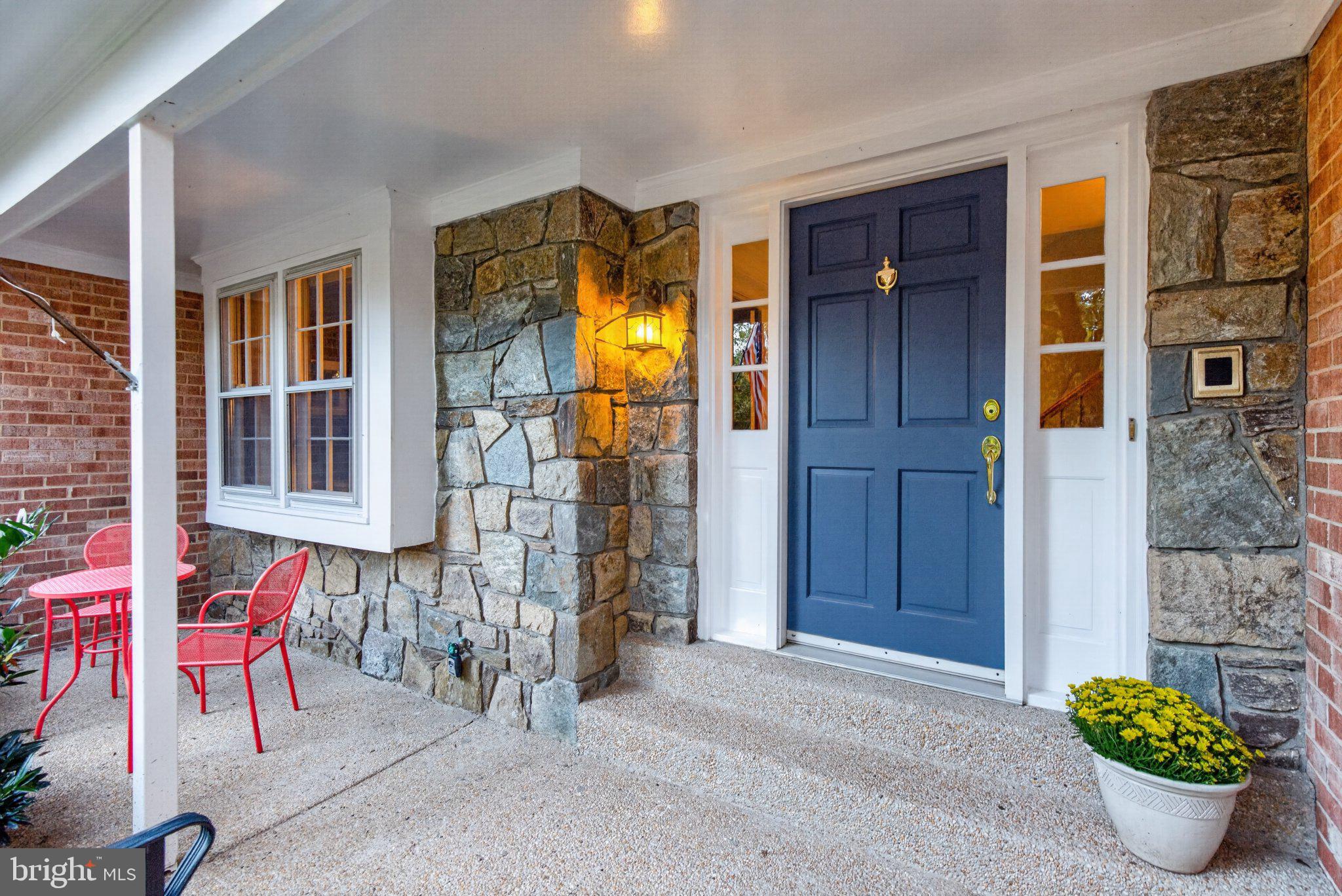 6409 FALLEN OAK COURT