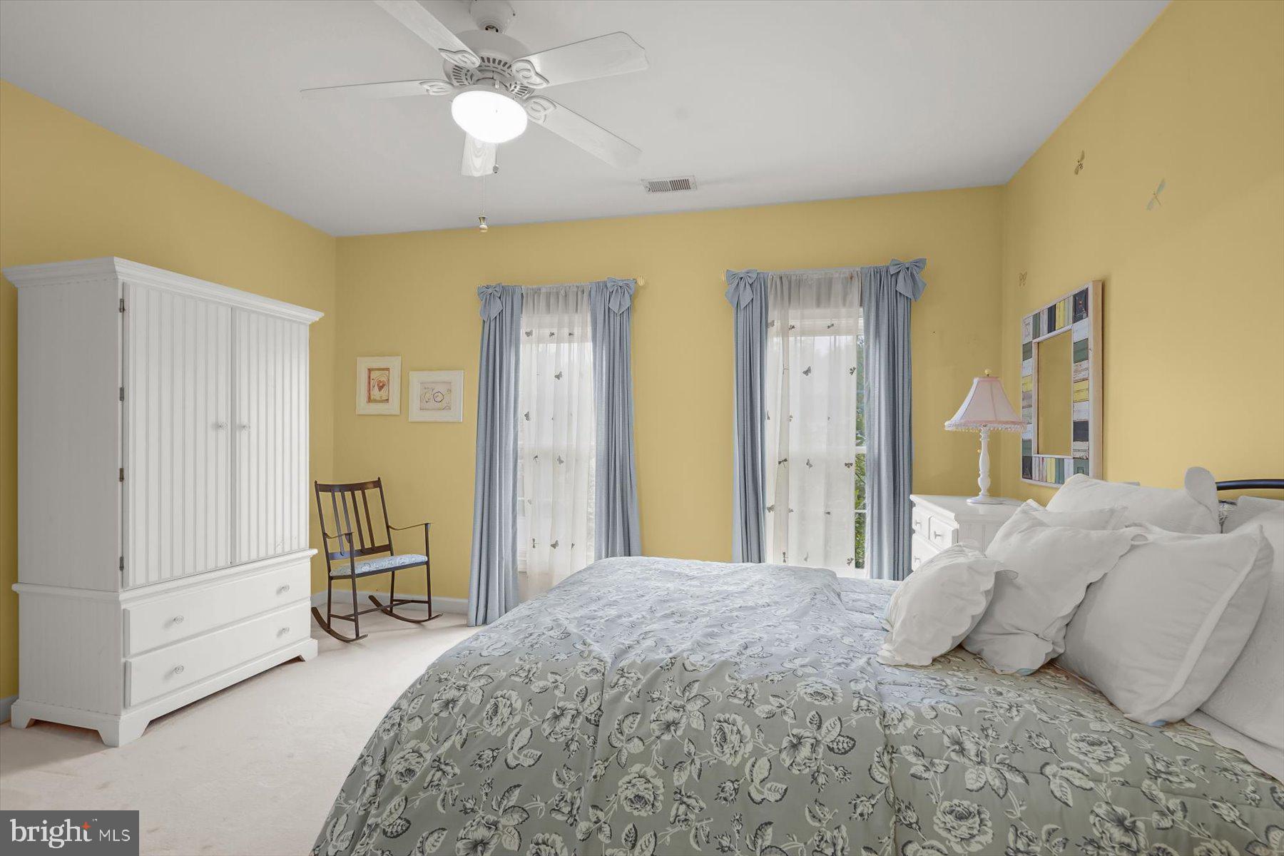 WILLOWS OF POTOMAC - Residential