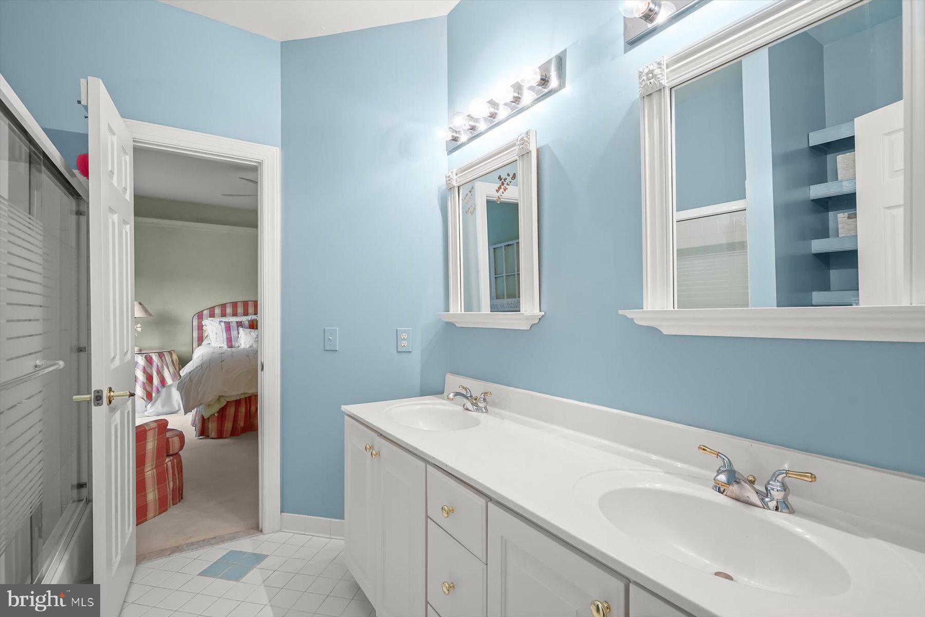 WILLOWS OF POTOMAC - Residential