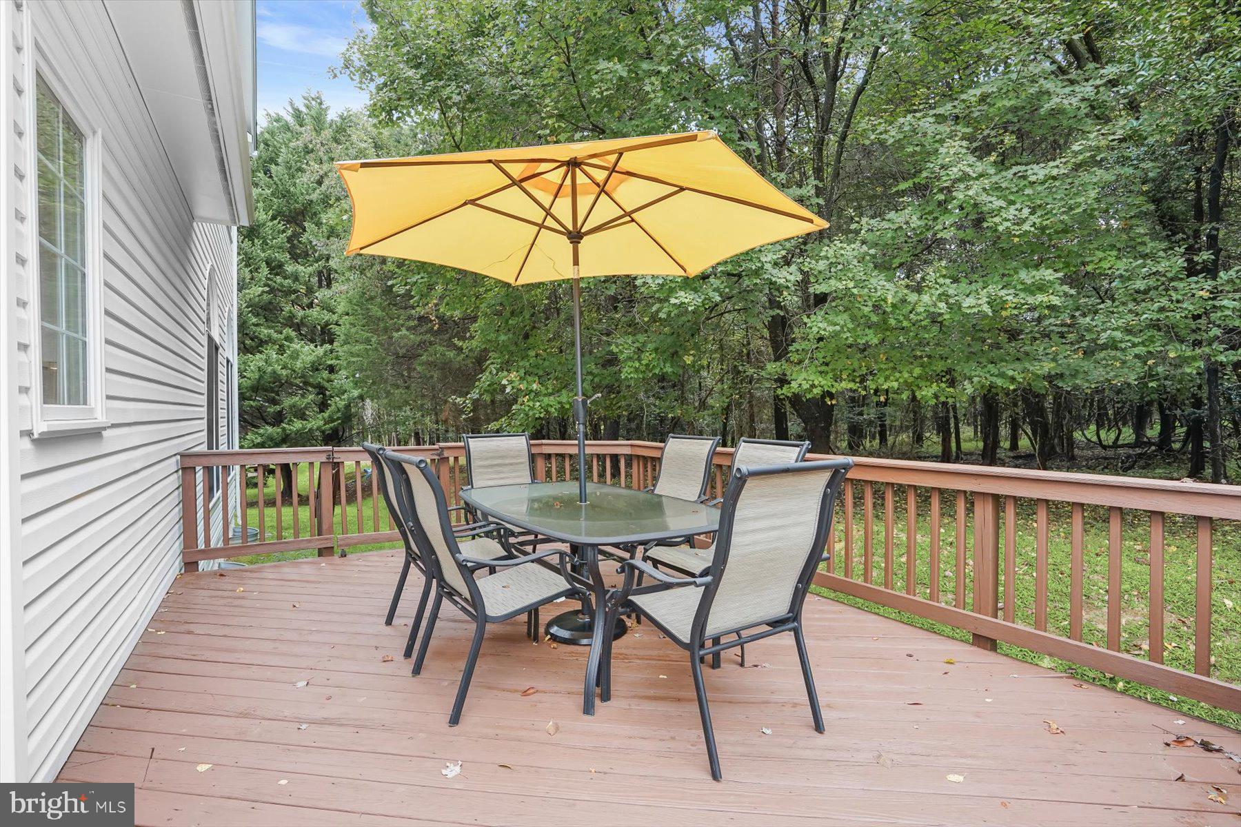 WILLOWS OF POTOMAC - Residential