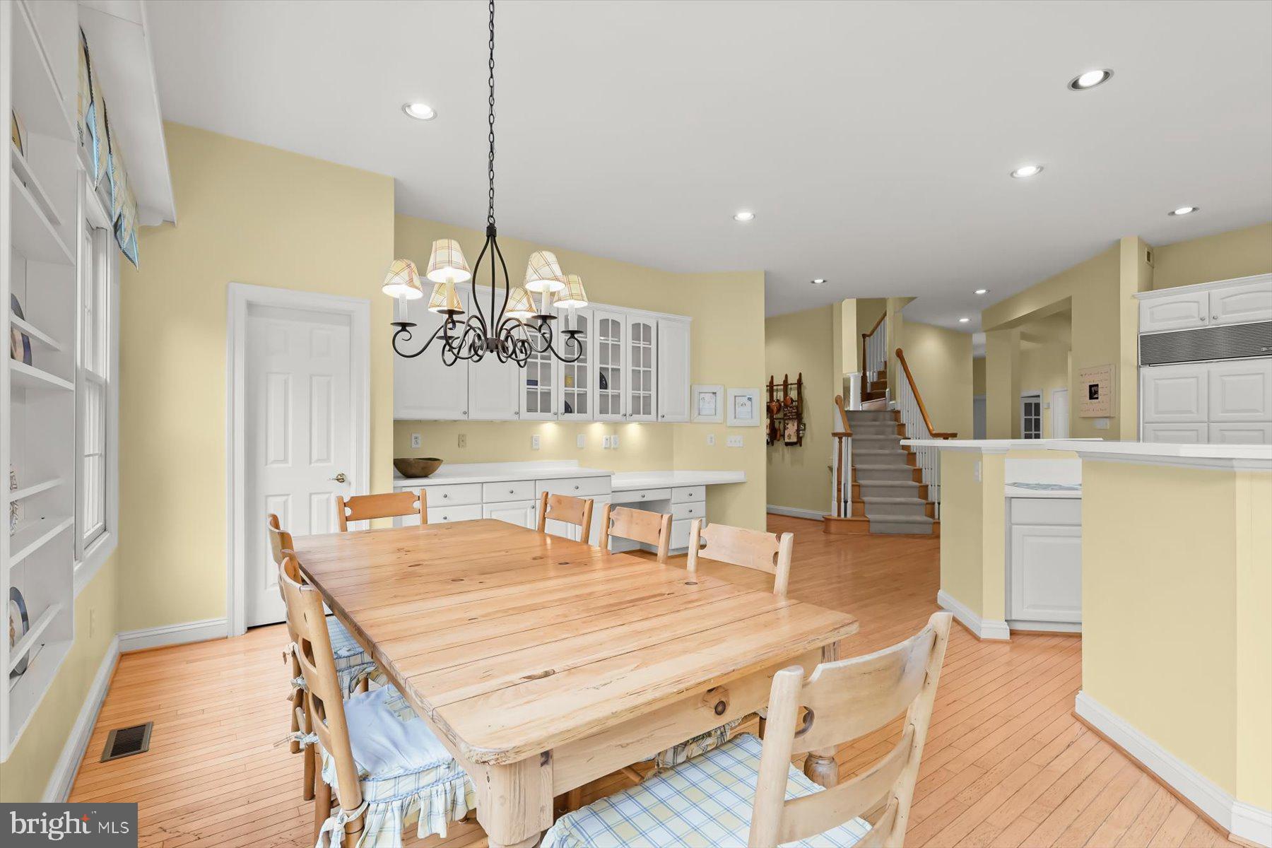 WILLOWS OF POTOMAC - Residential