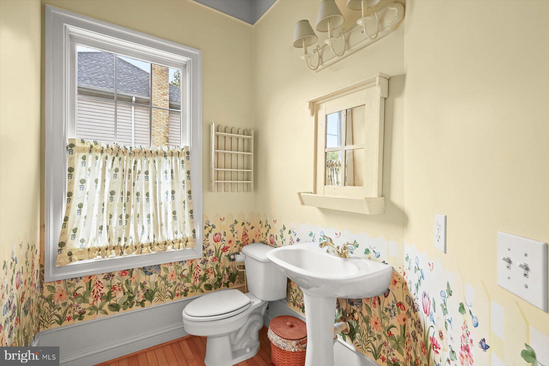 WILLOWS OF POTOMAC - Residential