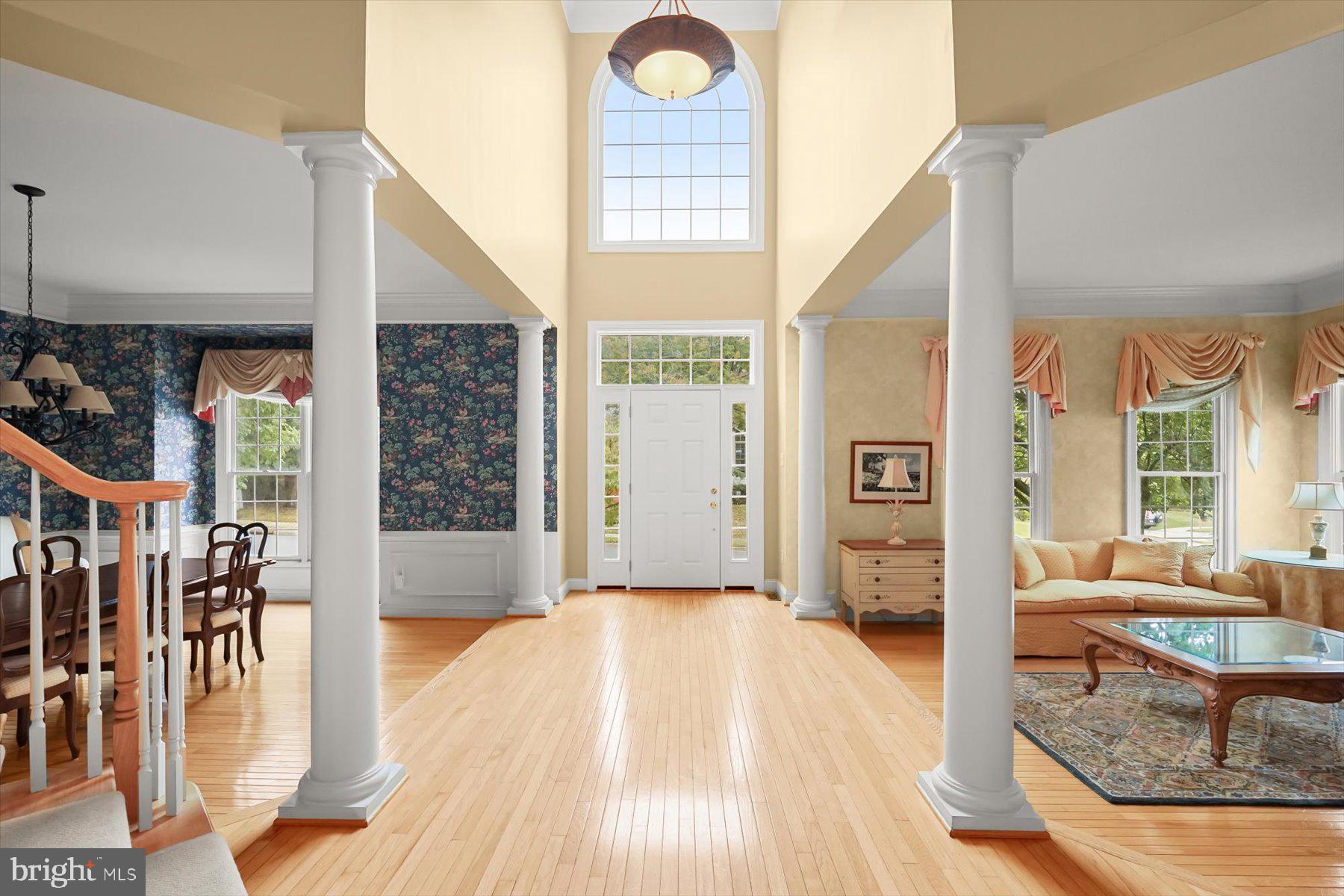 WILLOWS OF POTOMAC - Residential