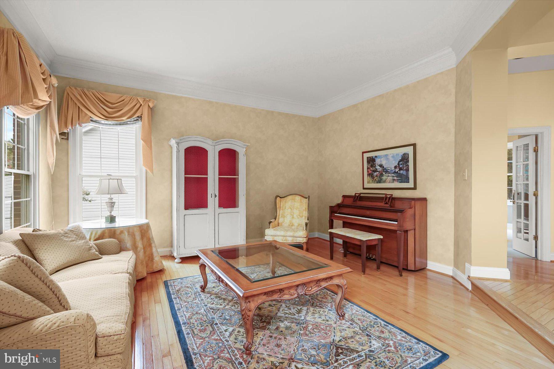 WILLOWS OF POTOMAC - Residential