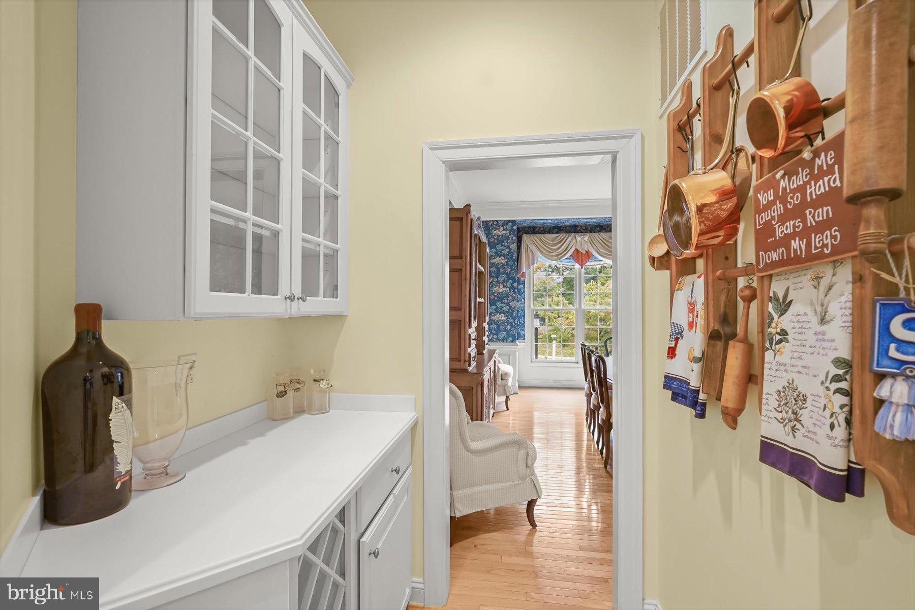 WILLOWS OF POTOMAC - Residential