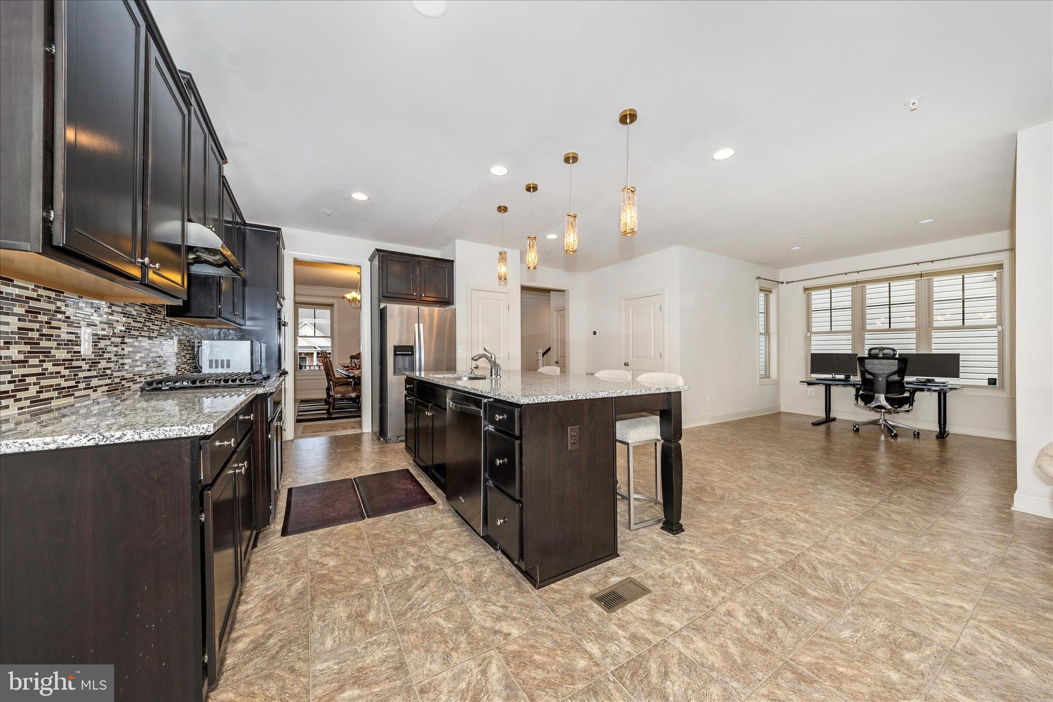 LANDSDALE - Residential