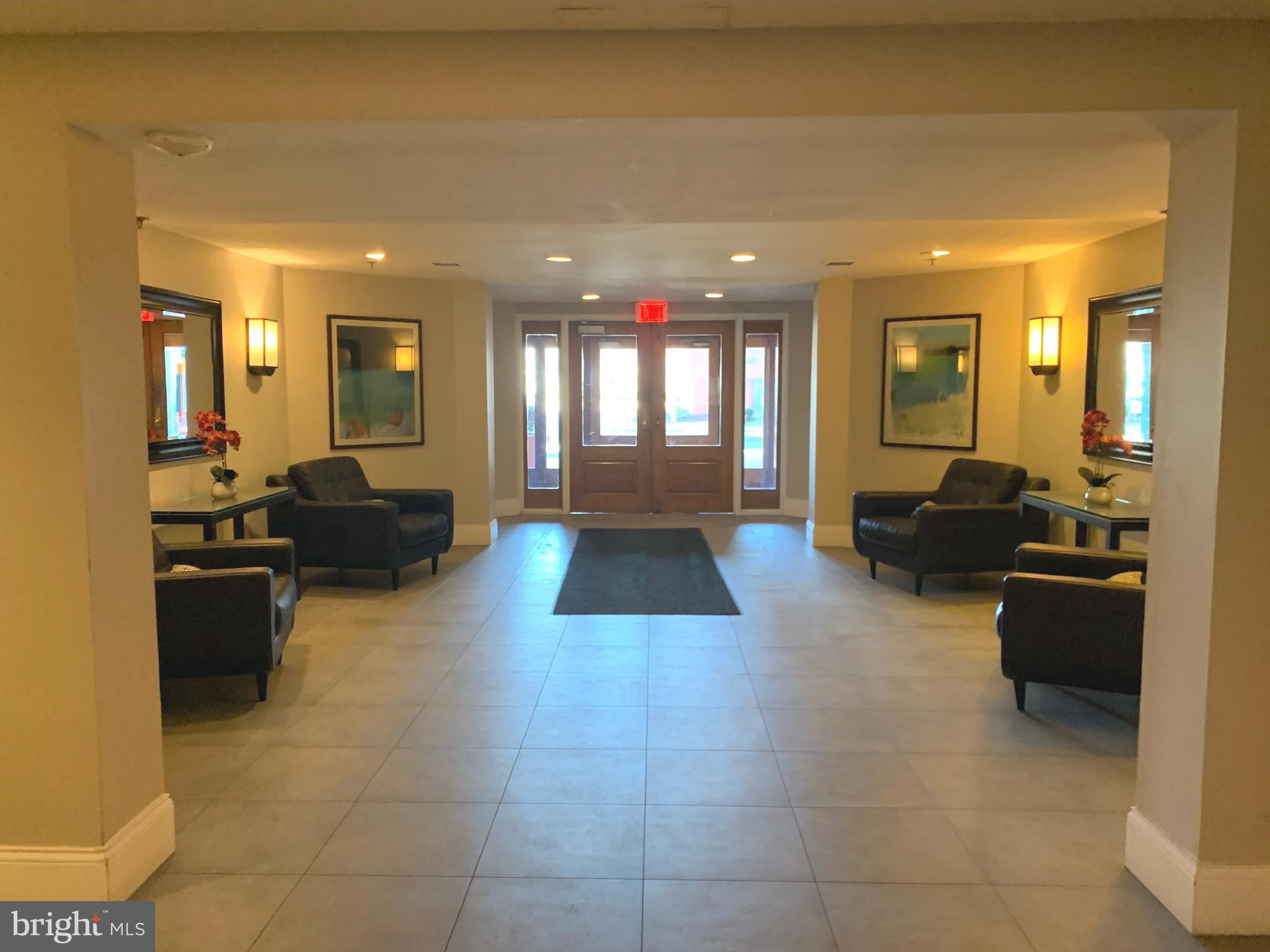 COLECROFT STATION CONDOMINIUM - Residential