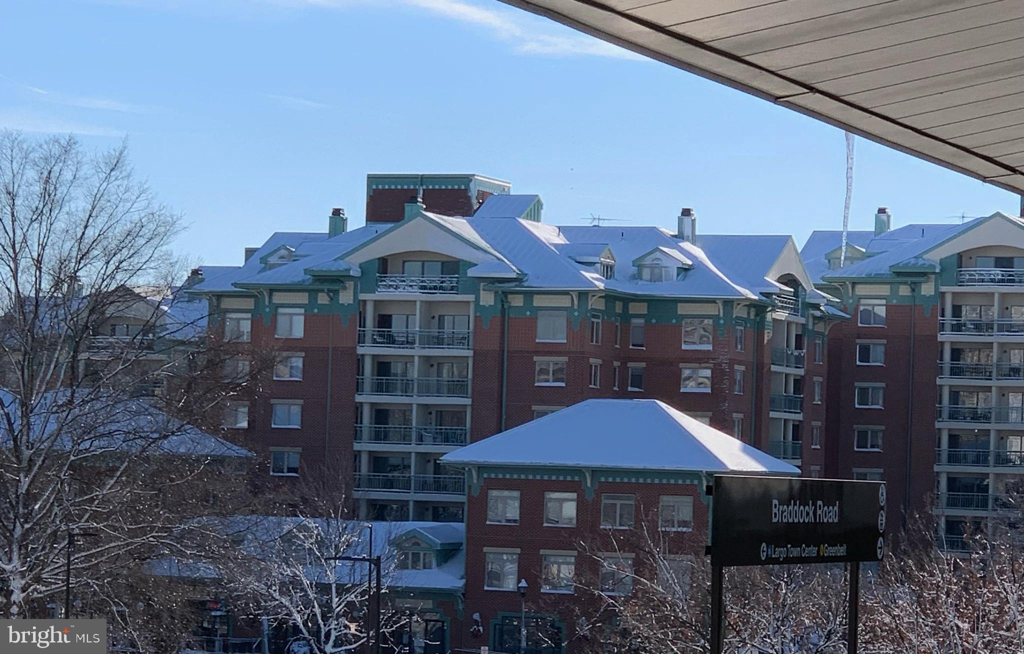 COLECROFT STATION CONDOMINIUM - Residential