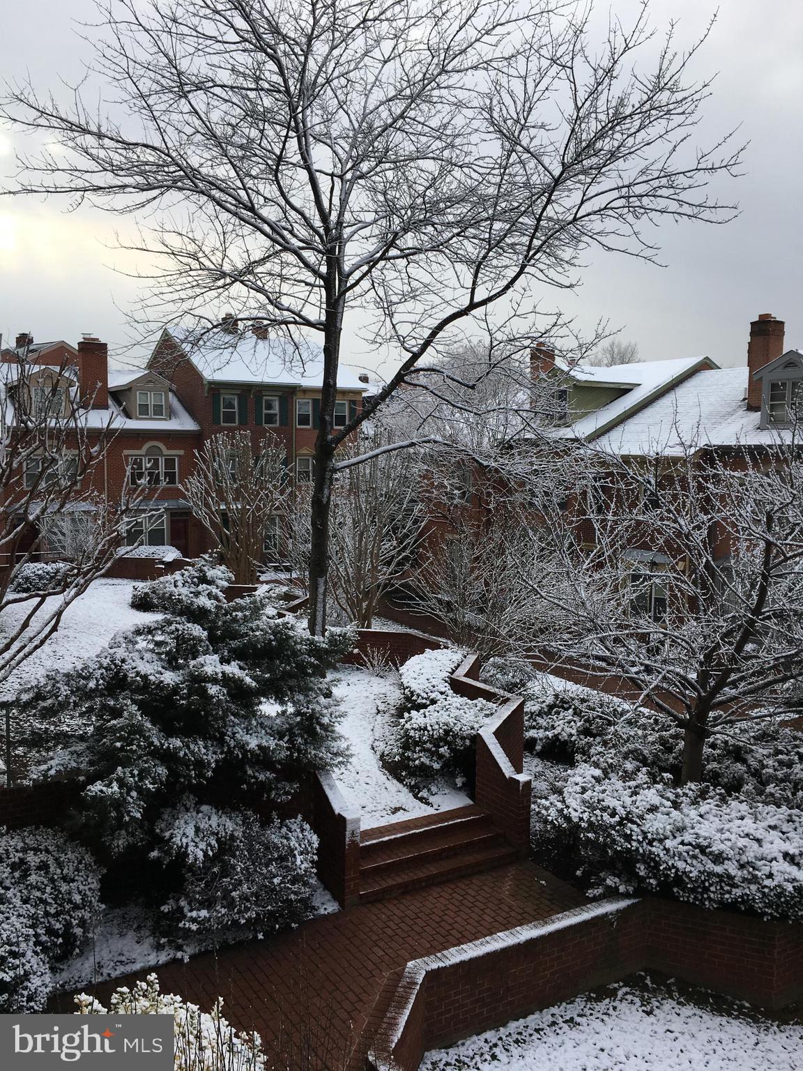 COLECROFT STATION CONDOMINIUM - Residential