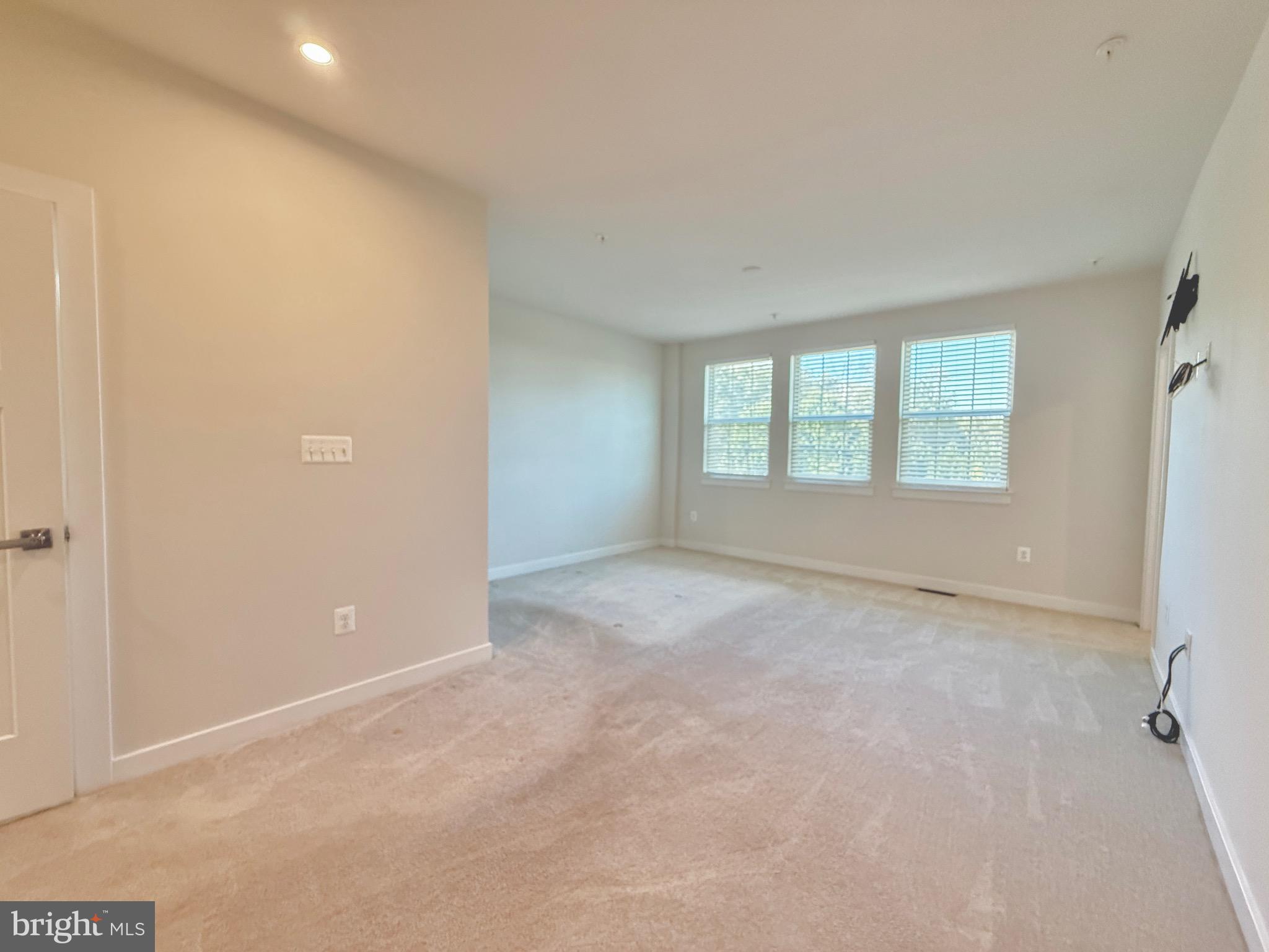 TIMOTHY BRANCH CONDOS - Residential Lease