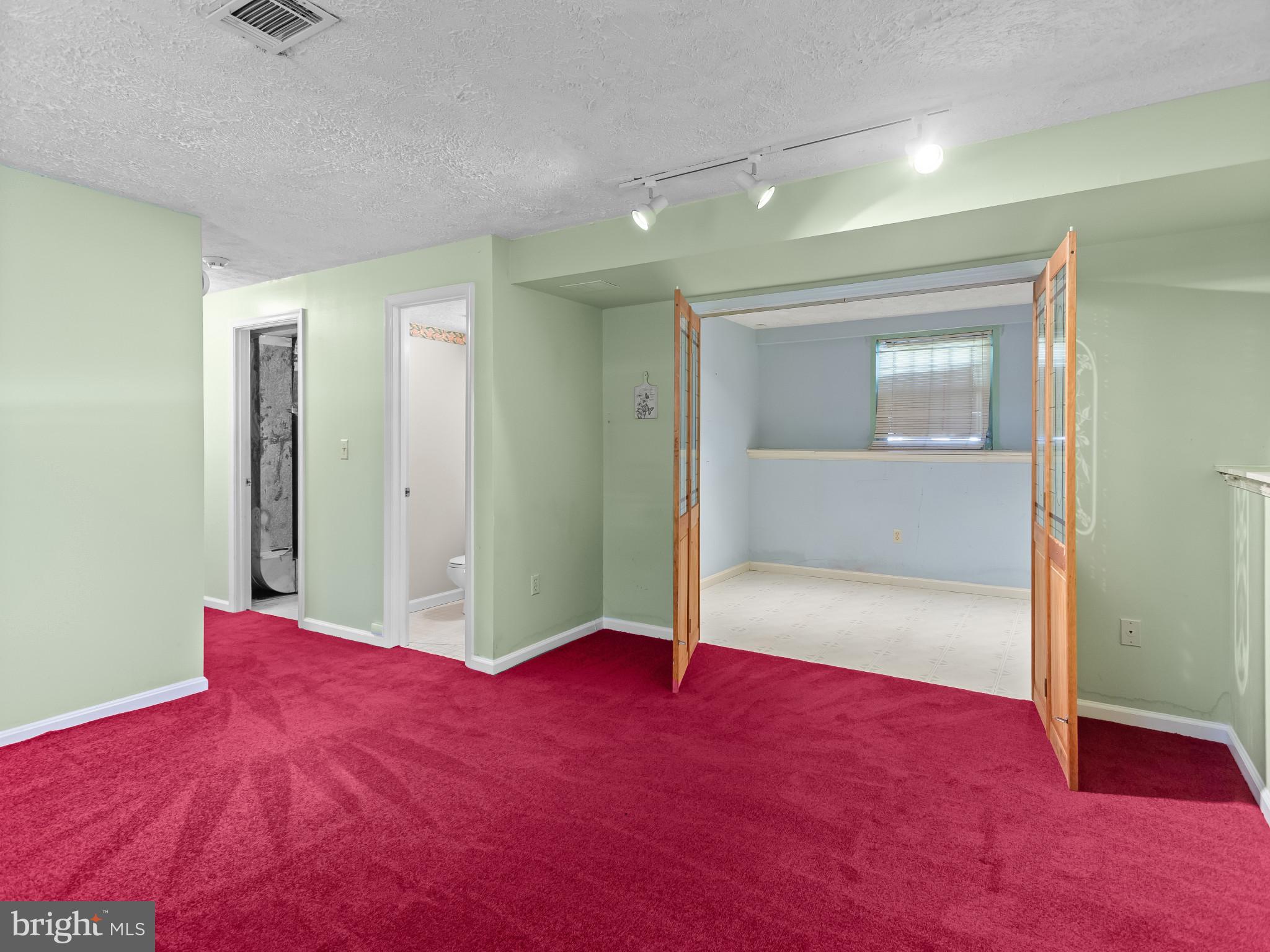 BENTLEY PARK - Residential