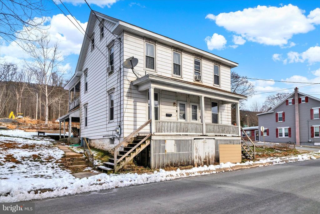 Photo of 101 E Colliery, TOWER CITY, PA 17980 (MLS # PASK2024832)