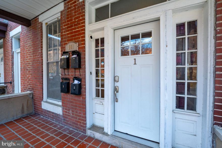 This well-maintained and spacious 1 Bed / 1 Bath unit with living room and den just one block from Johns Hopkins University has rear, off-street parking included! Boasts a private entrance and covered front and rear porches, refinished hardwood floors throughout, and ample naturally sunlight as an oversized end-of-group. Professionally managed. Pets on case-by-case basis. Available for immediate move-in