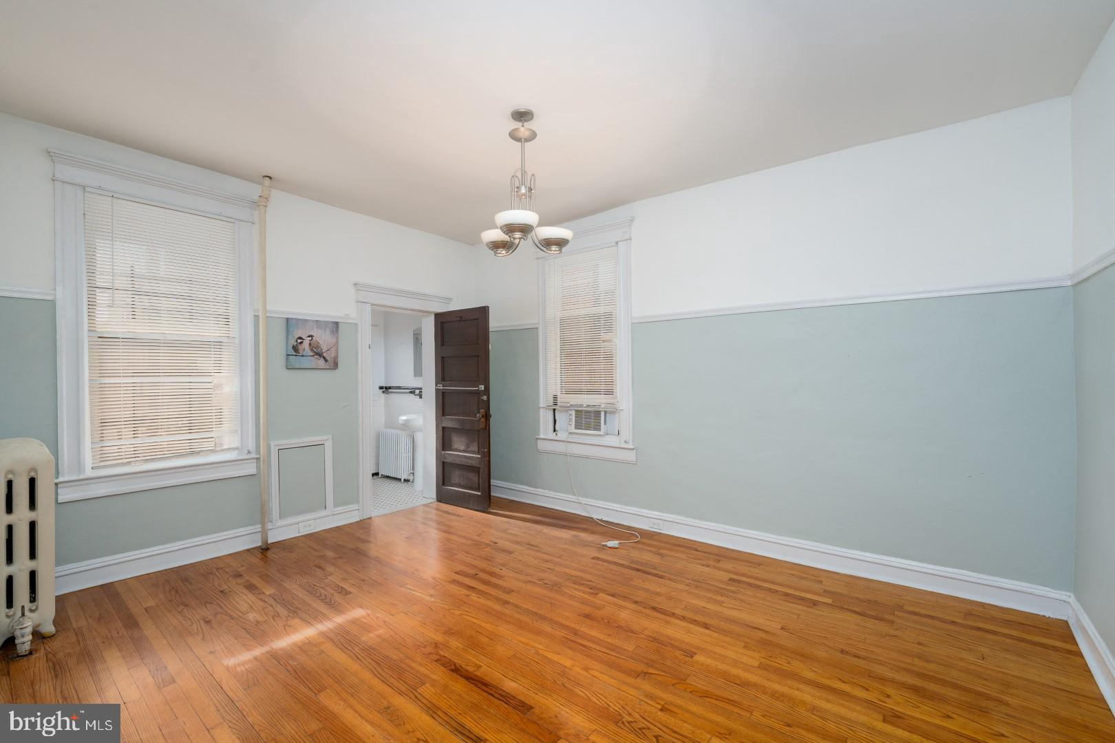 OAKENSHAWE HISTORIC DISTRICT - Residential Lease