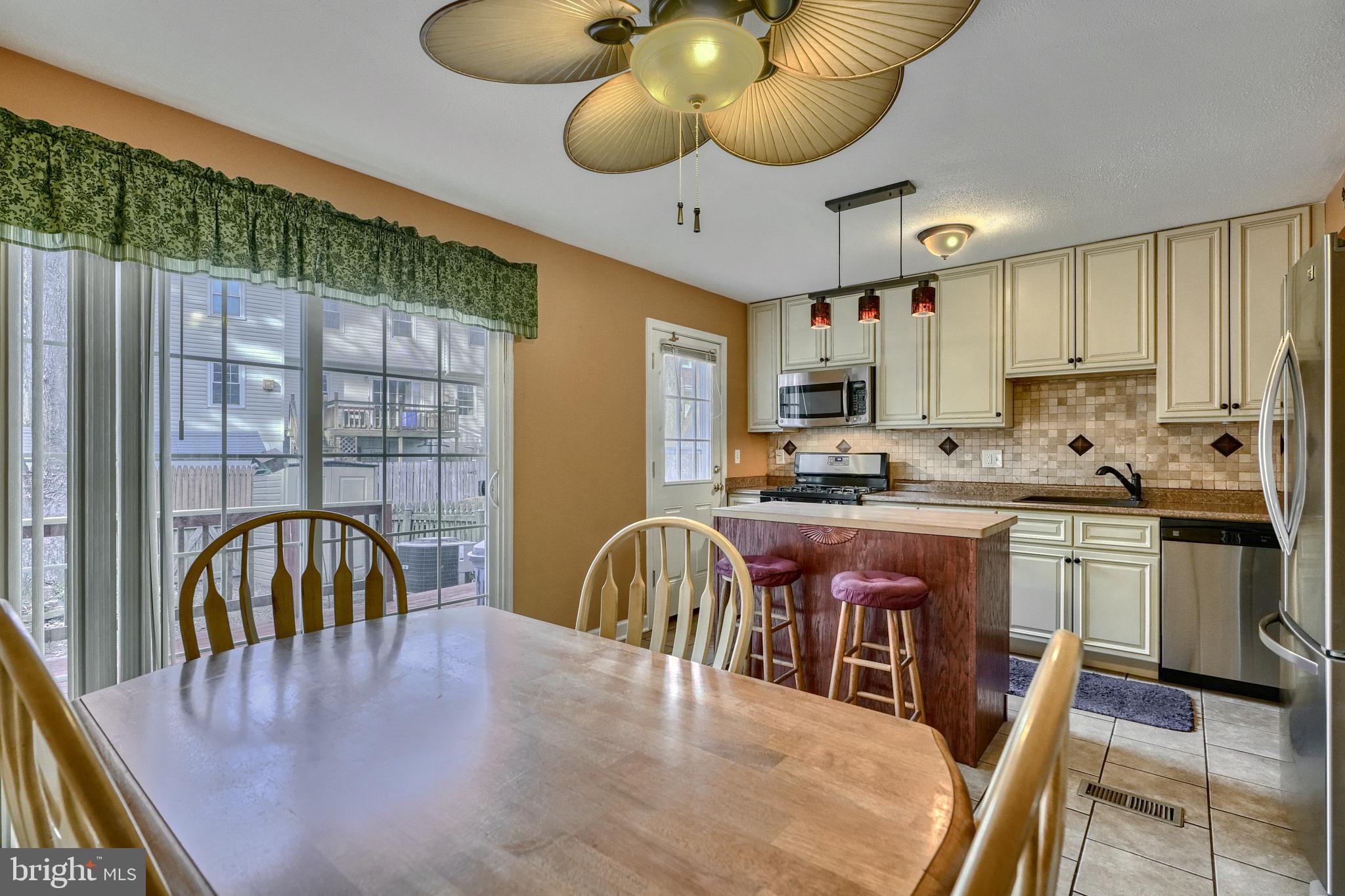 BELMONT - Residential