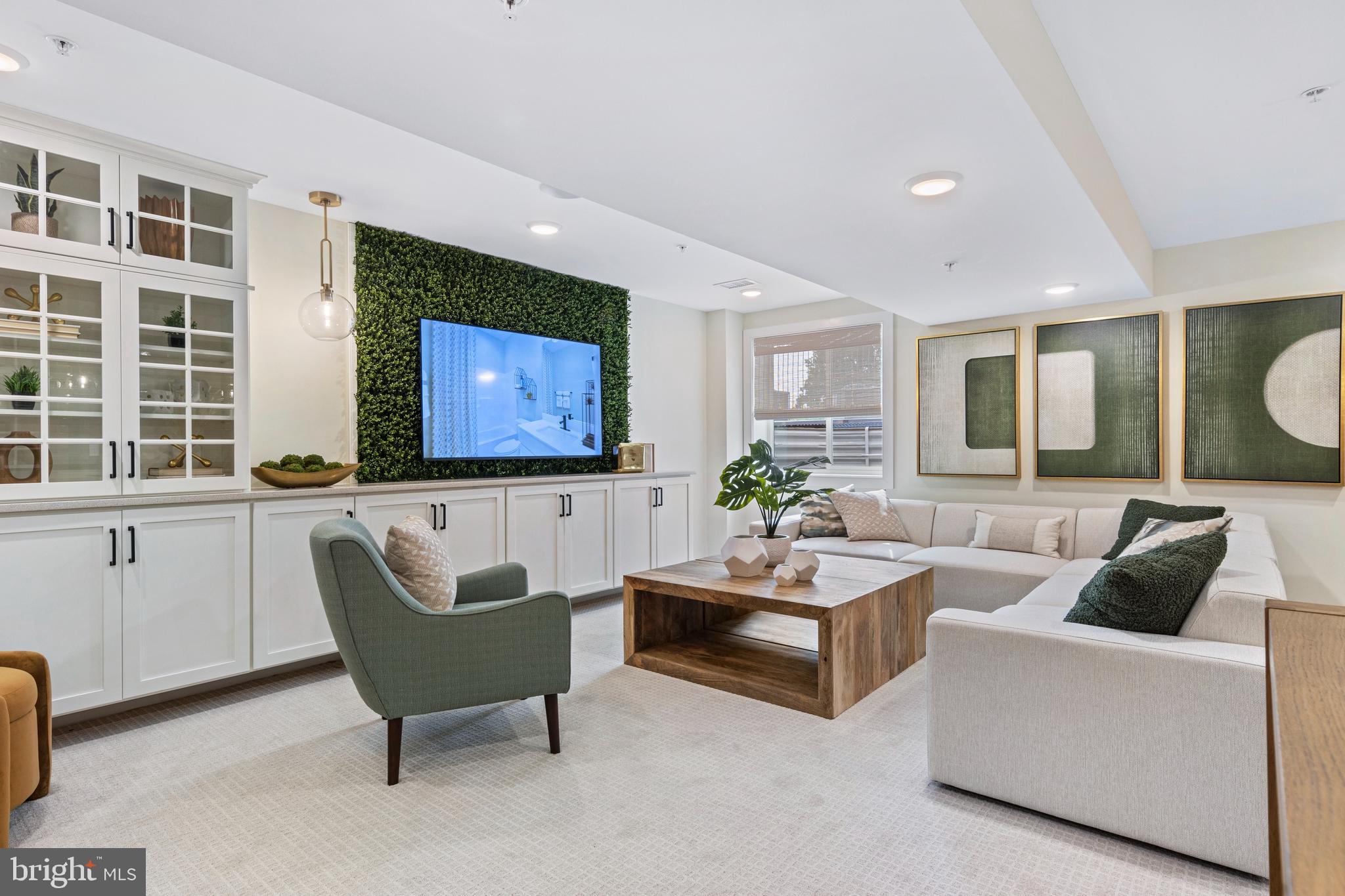 HIGHPOINT AT NEW BRITAIN - Residential