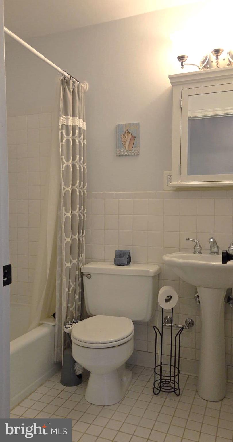 VILLAGE CARRS MILL - Residential