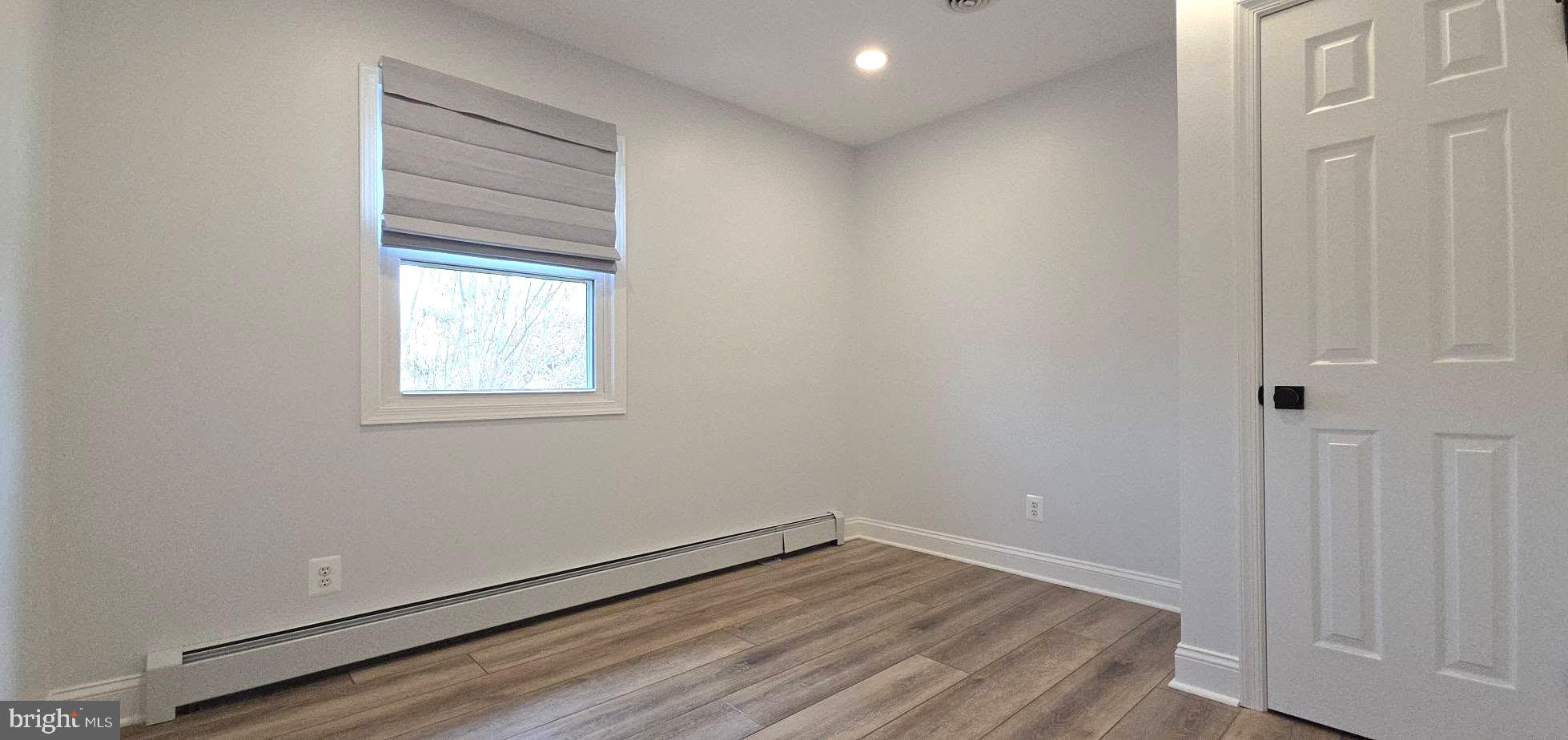 VILLAGE CARRS MILL - Residential