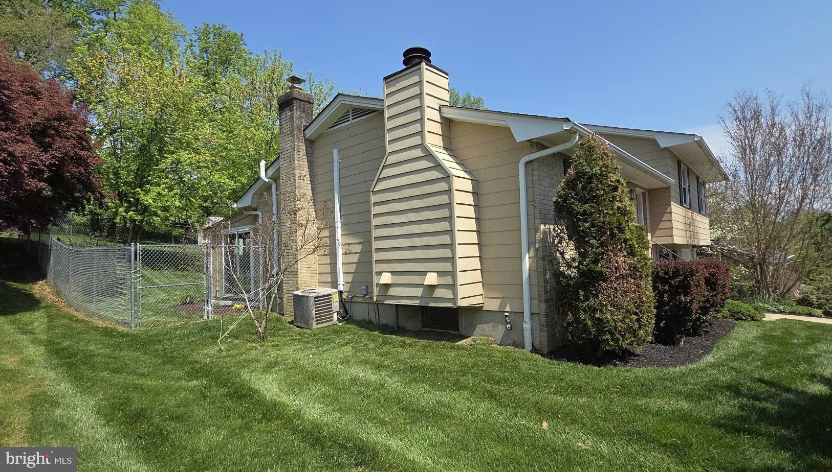 VILLAGE CARRS MILL - Residential