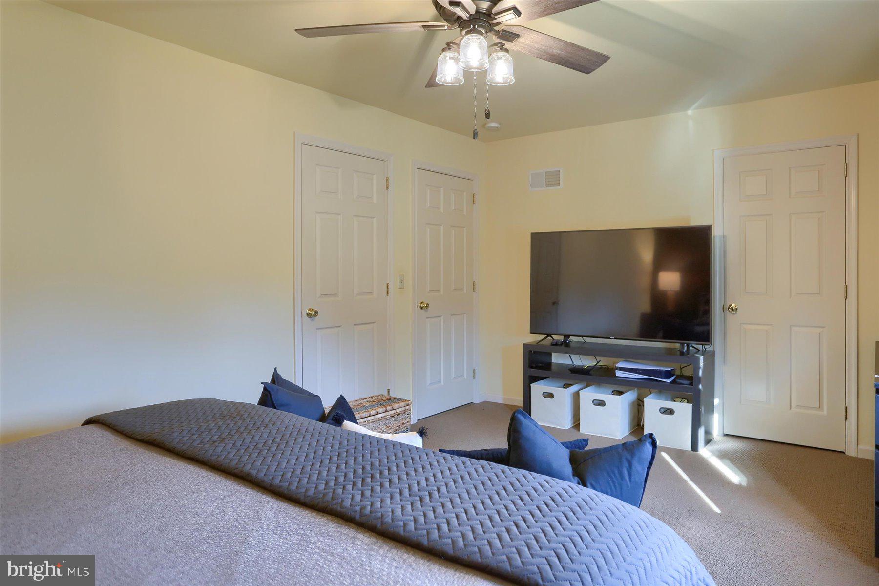WHEATLAND MANOR - Residential