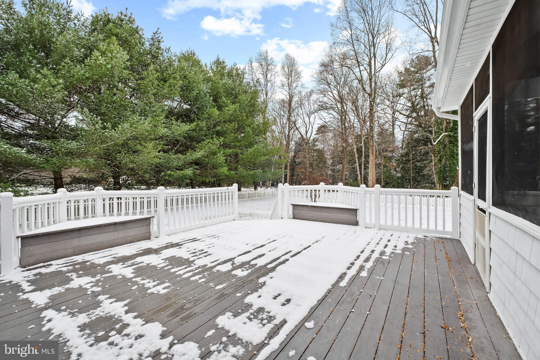 CRESTFIELD - Residential