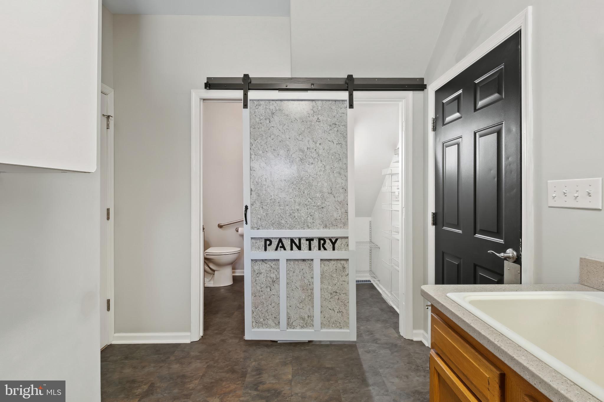 CRESTFIELD - Residential