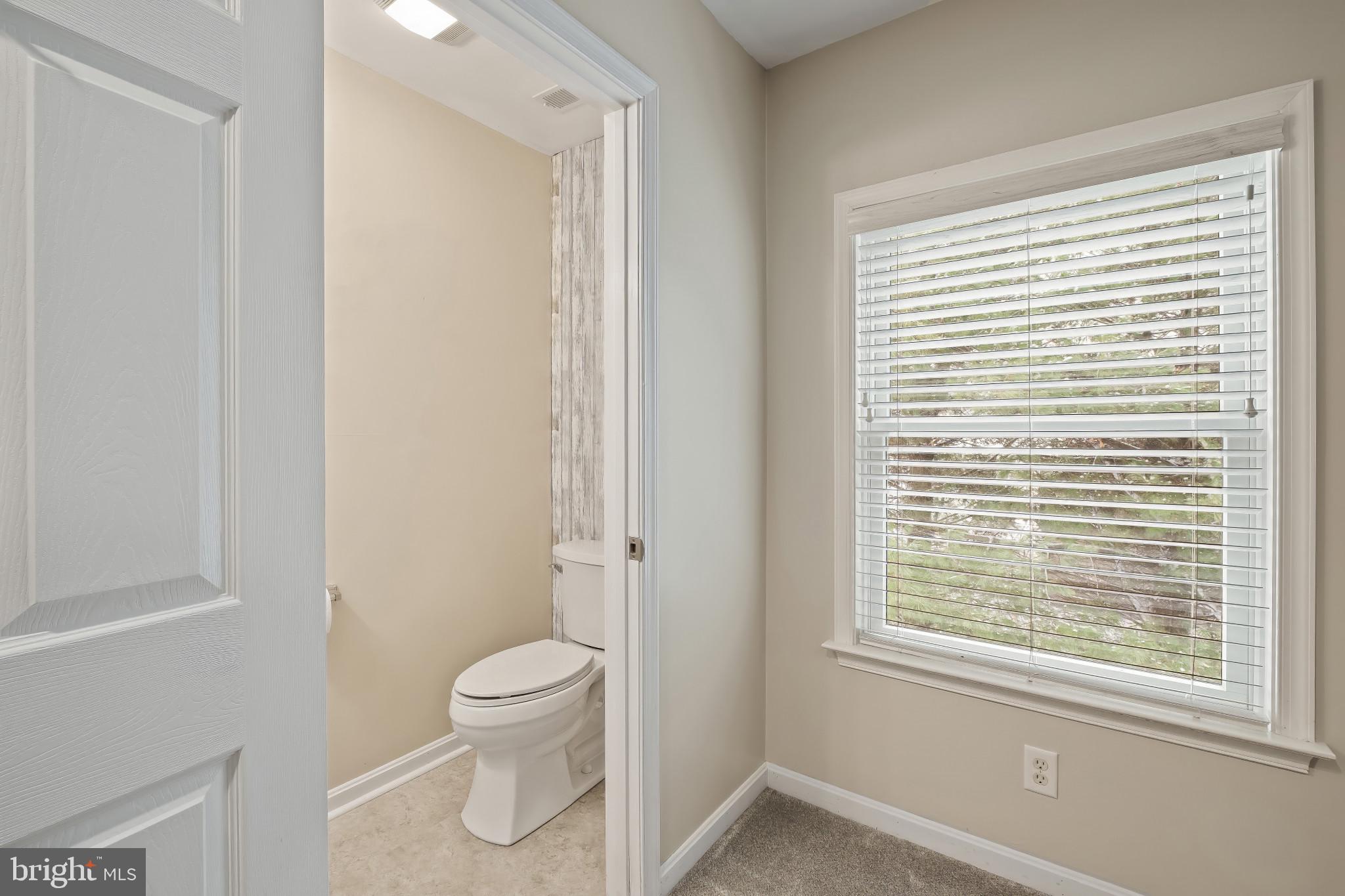 CRESTFIELD - Residential