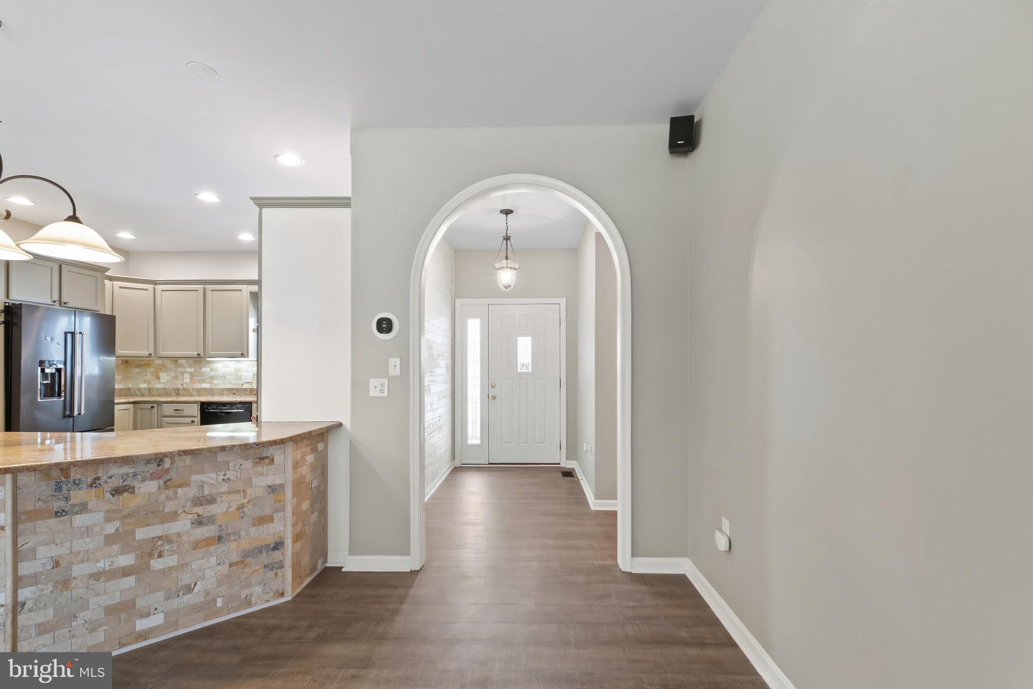 CRESTFIELD - Residential