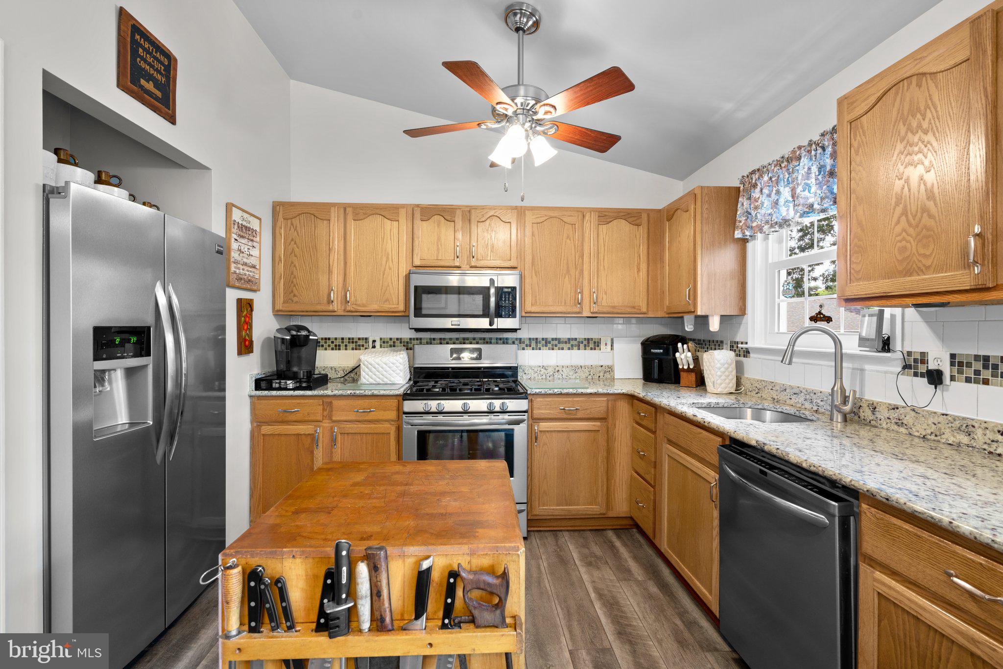 REGULARS - Residential