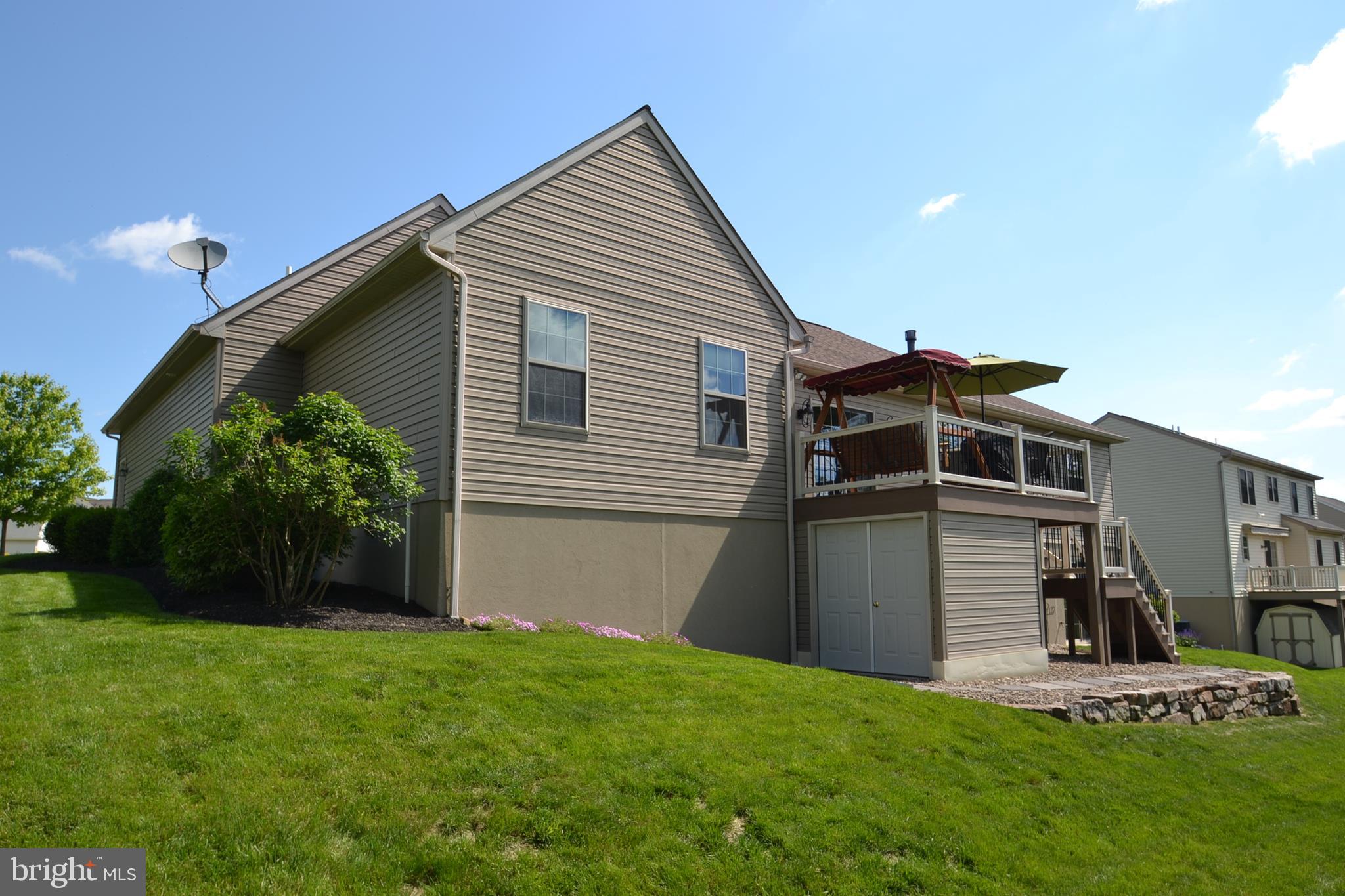 VILLAGE GLEN - Residential