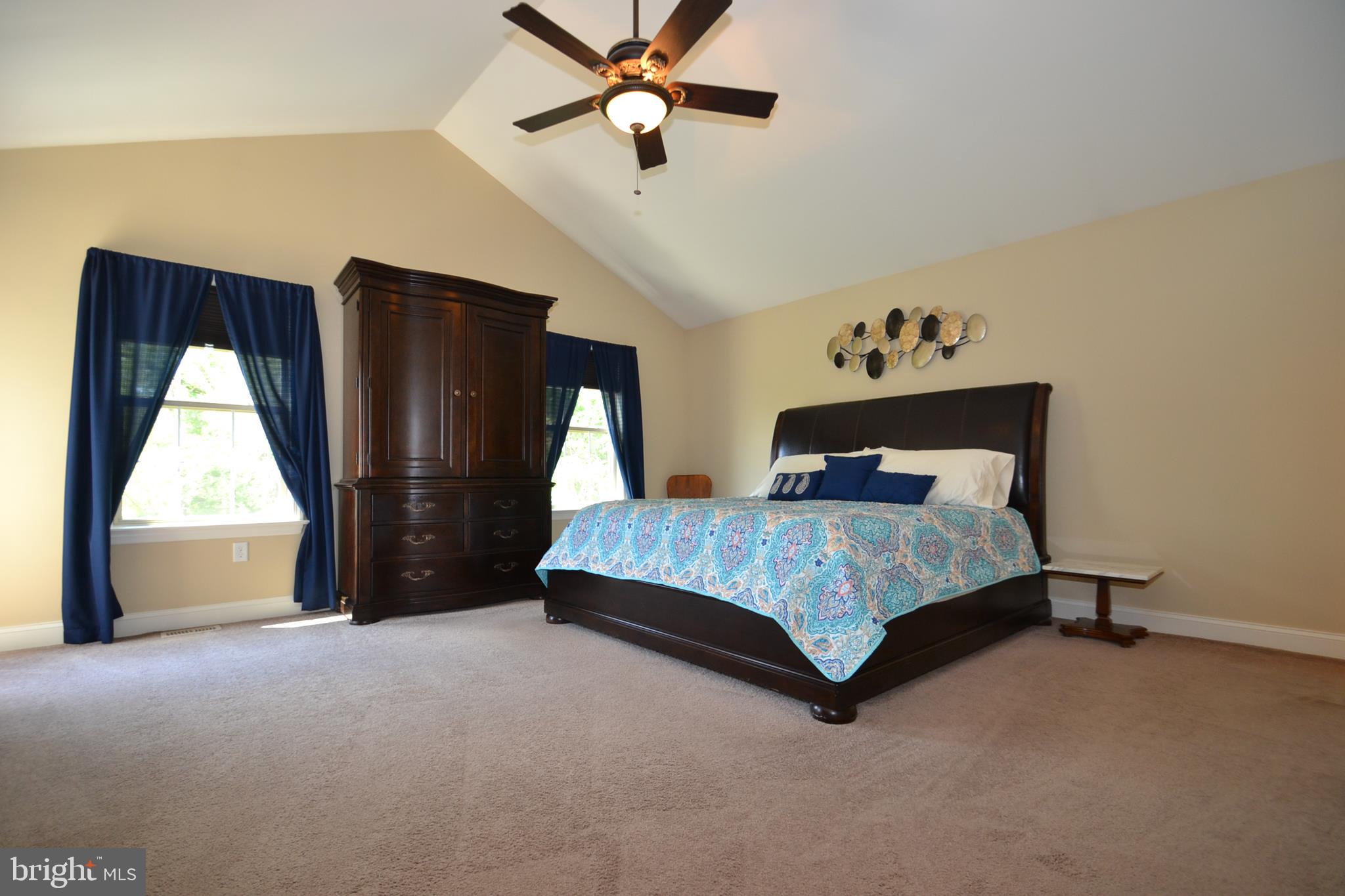 VILLAGE GLEN - Residential