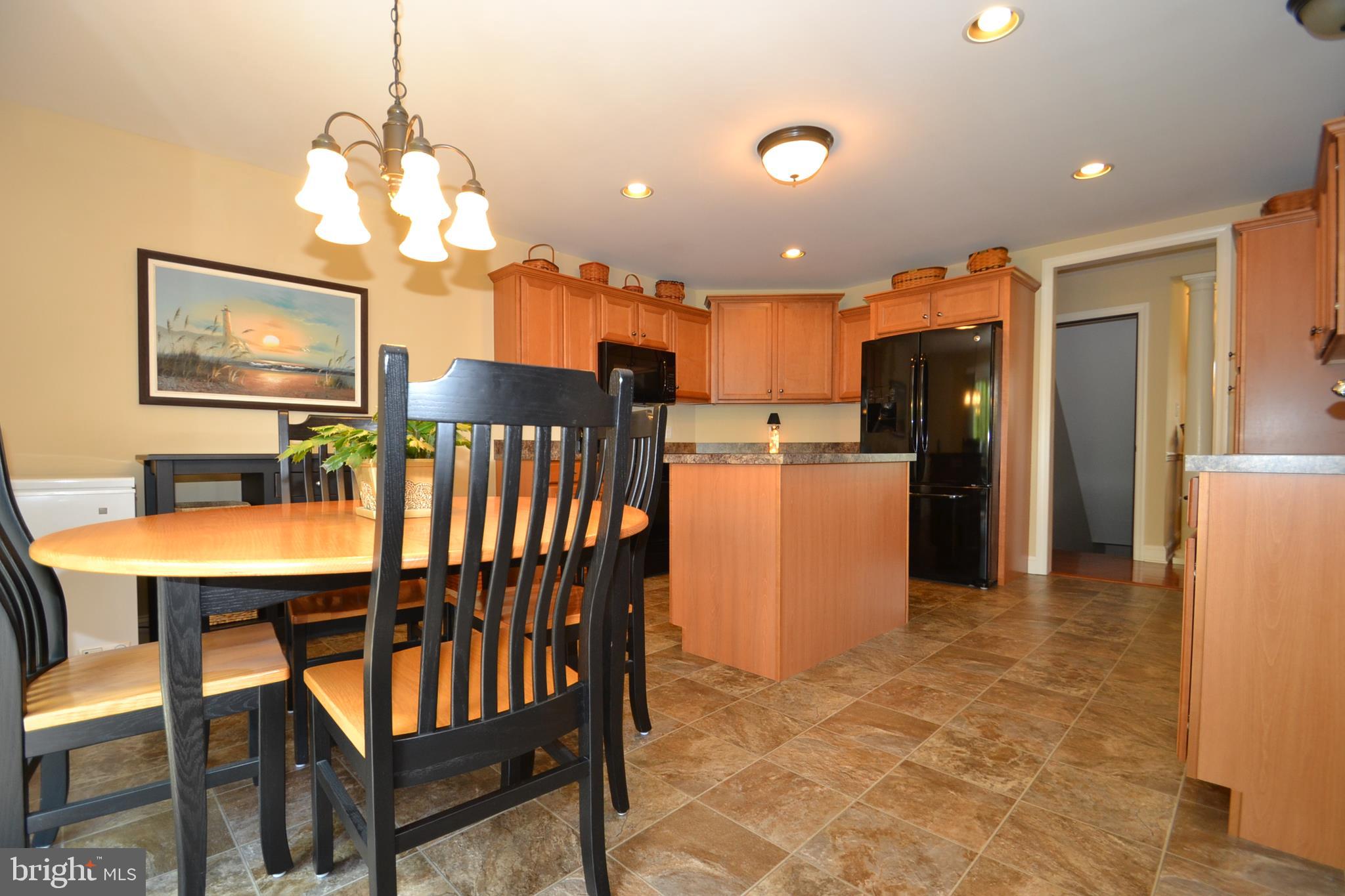 VILLAGE GLEN - Residential