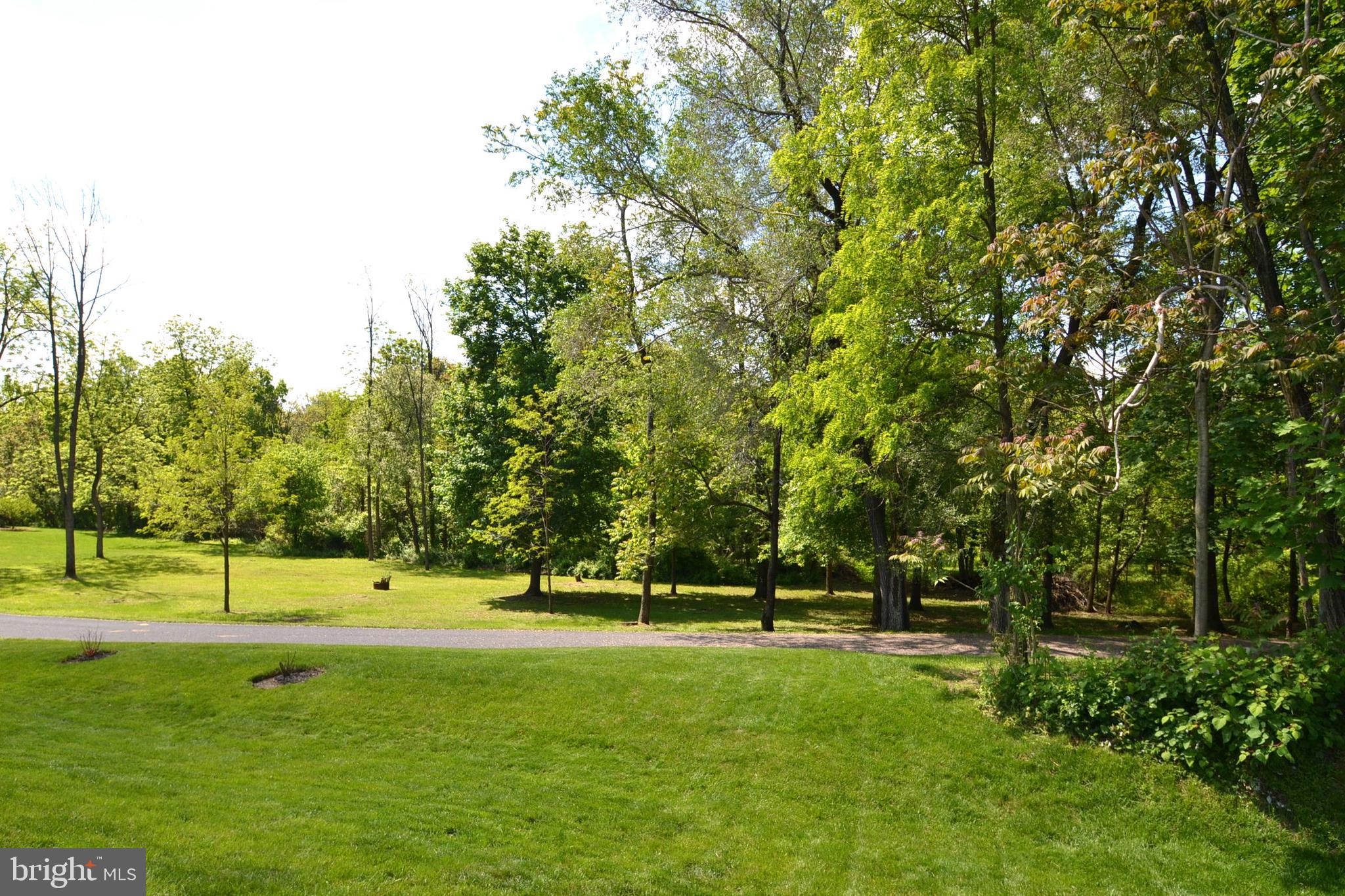VILLAGE GLEN - Residential