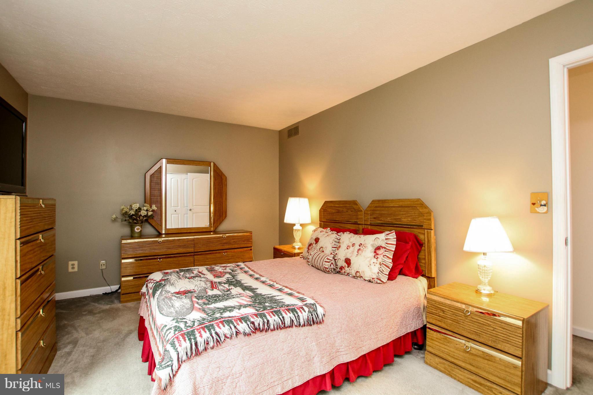 ROCK CREEK LANDING - Residential