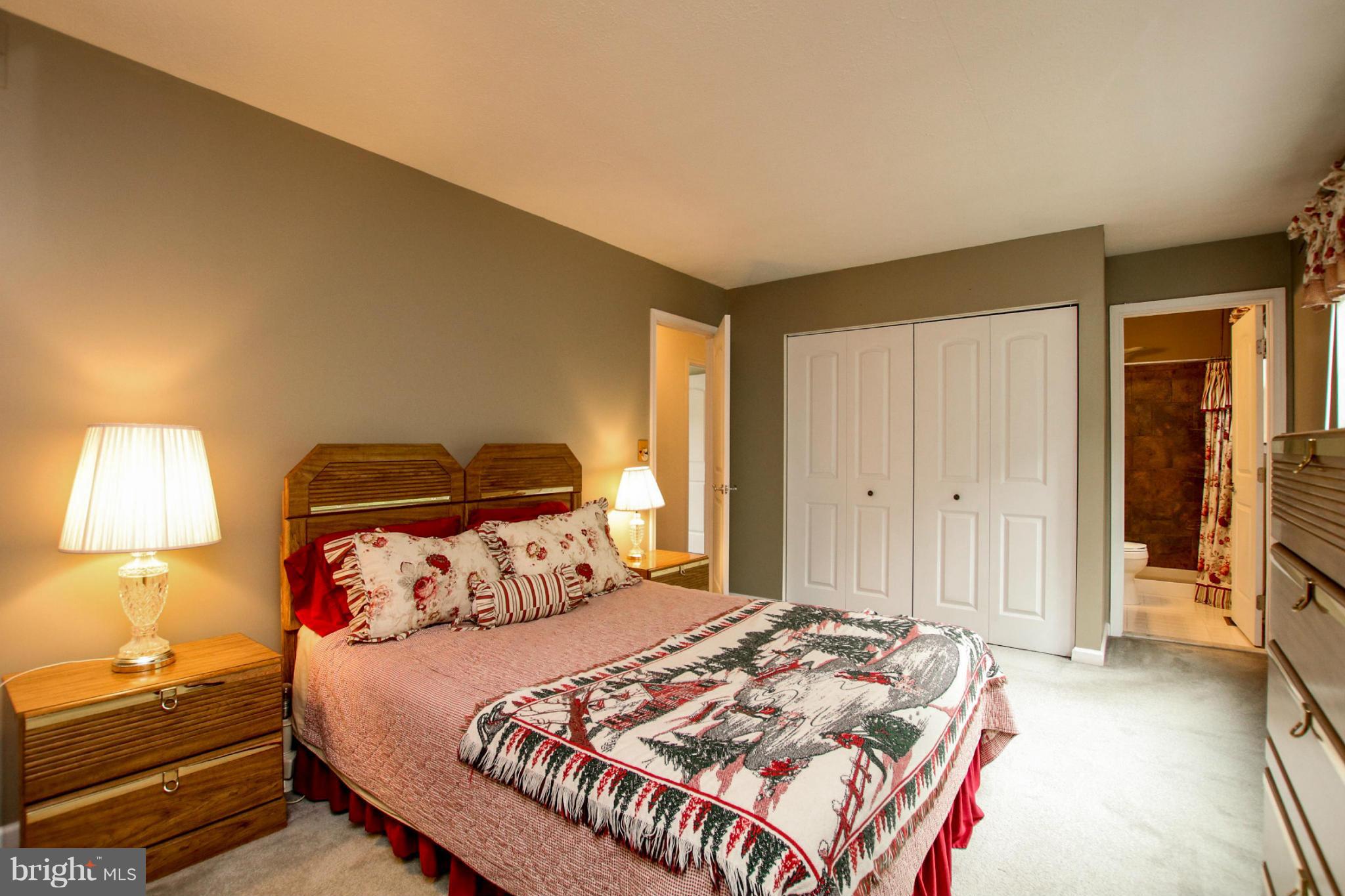 ROCK CREEK LANDING - Residential