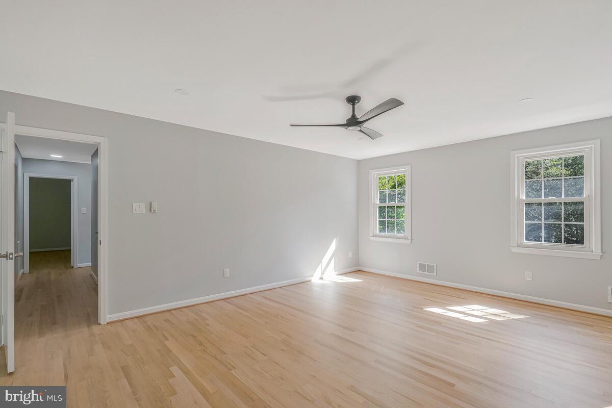 BRYANTOWN HILLS - Residential