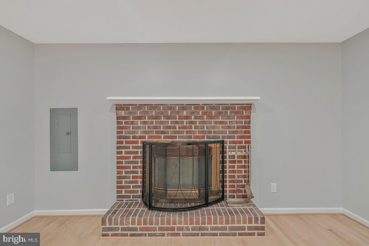 BRYANTOWN HILLS - Residential