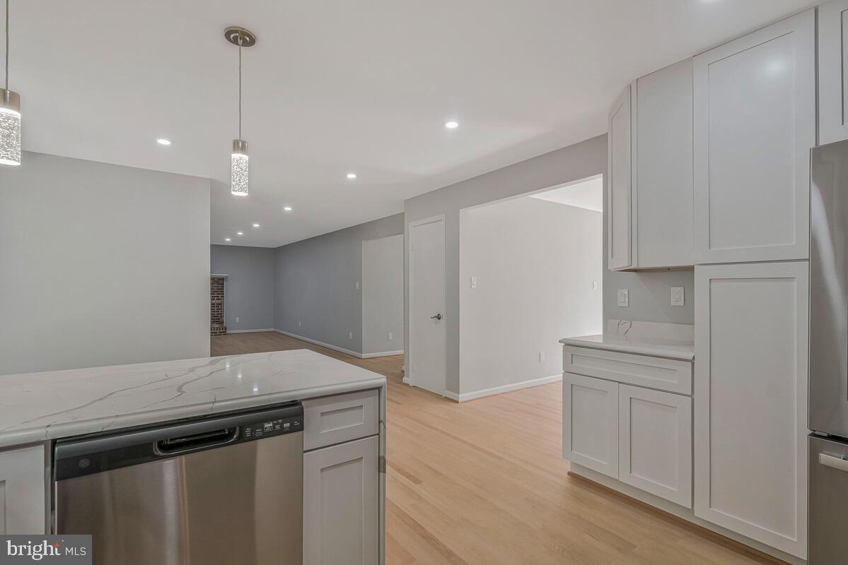 BRYANTOWN HILLS - Residential