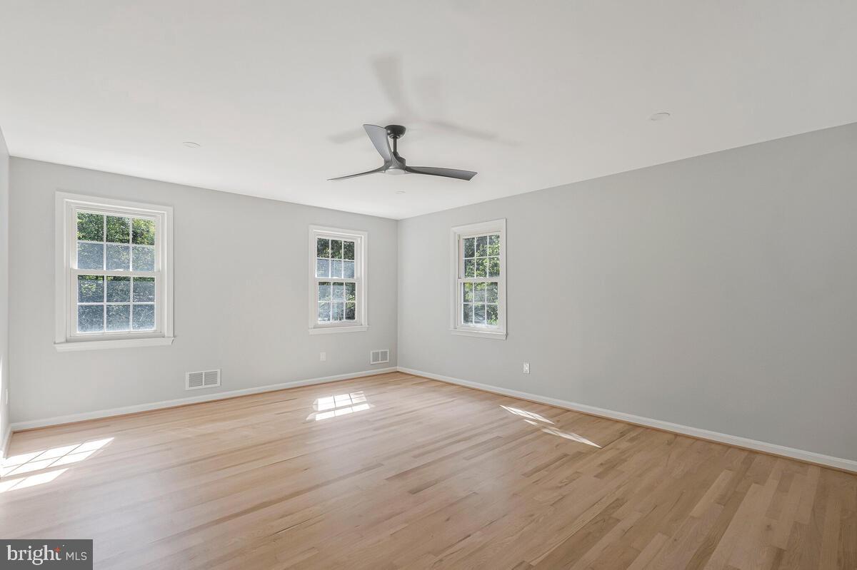 BRYANTOWN HILLS - Residential