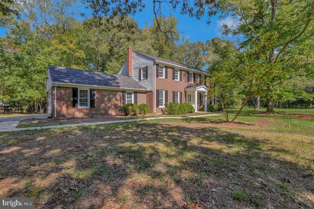 Photo of 6230 Bryantown Dr, BRYANTOWN, MD 20617 (MLS # MDCH2047996)