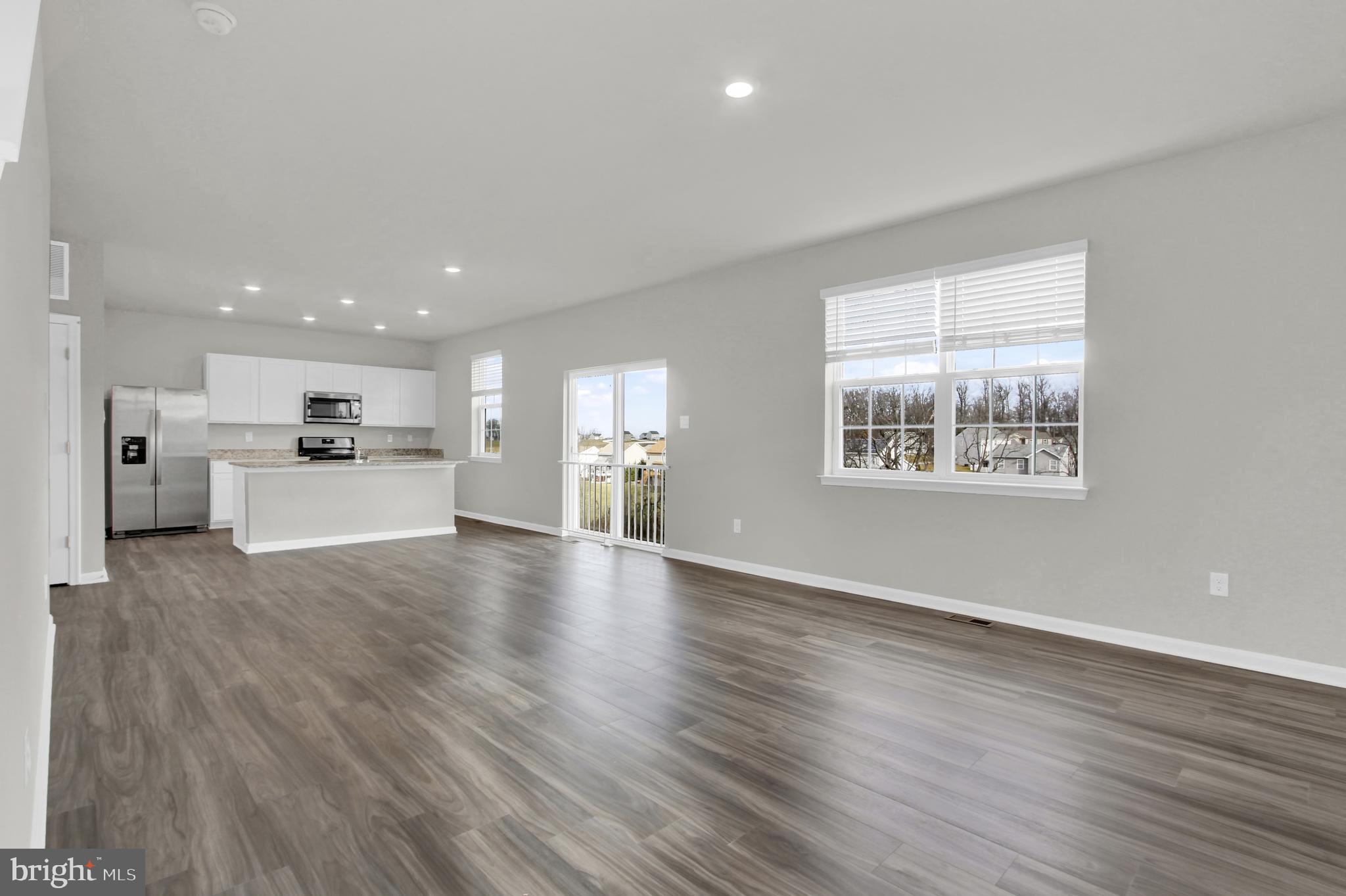 MAGNOLIA SPRINGS - Residential