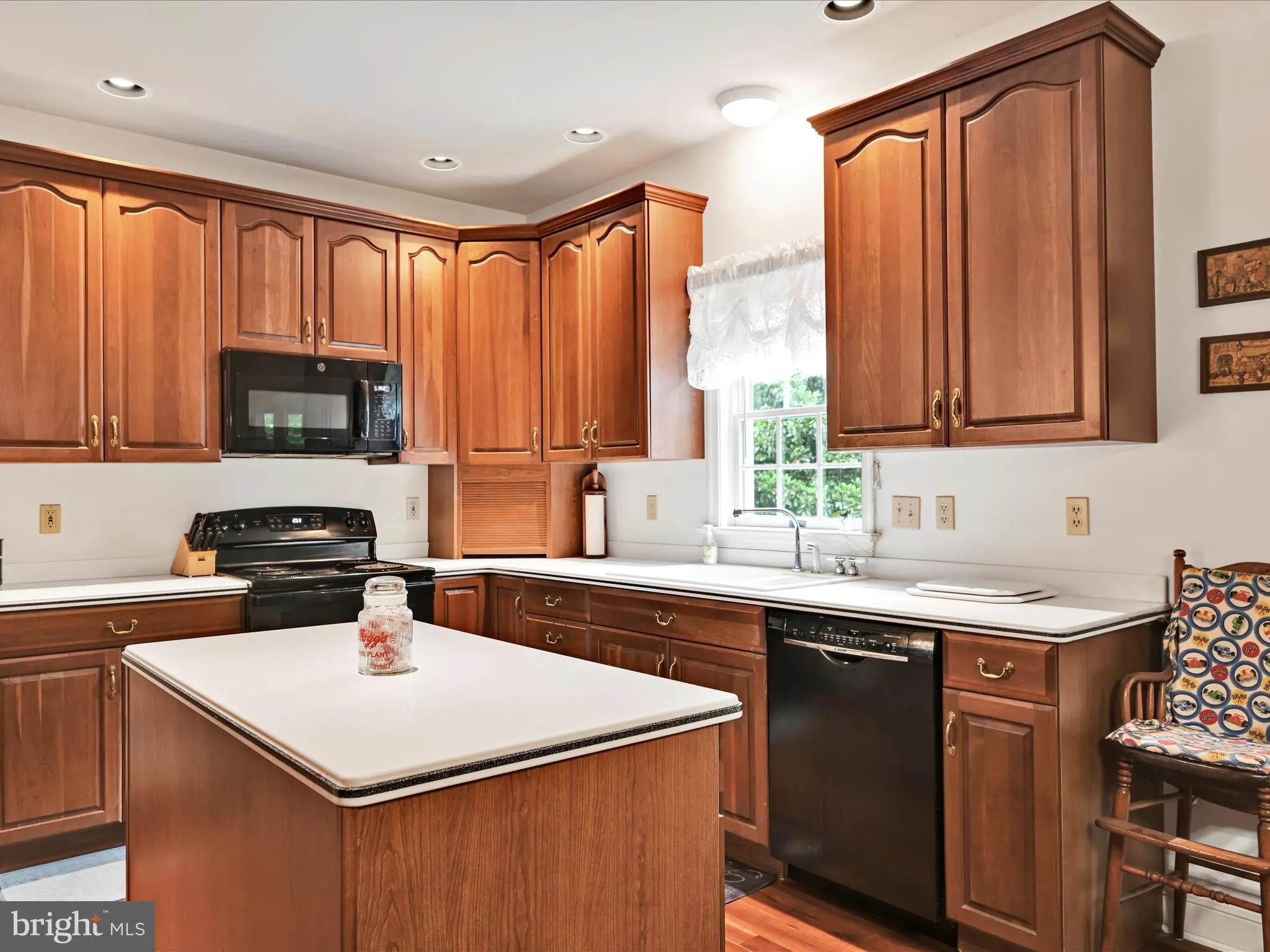 Elizabethtown, Pennsylvania 17022, United States, 4 Bedrooms Bedrooms, ,3 BathroomsBathrooms,Residential,Coming Soon,147346