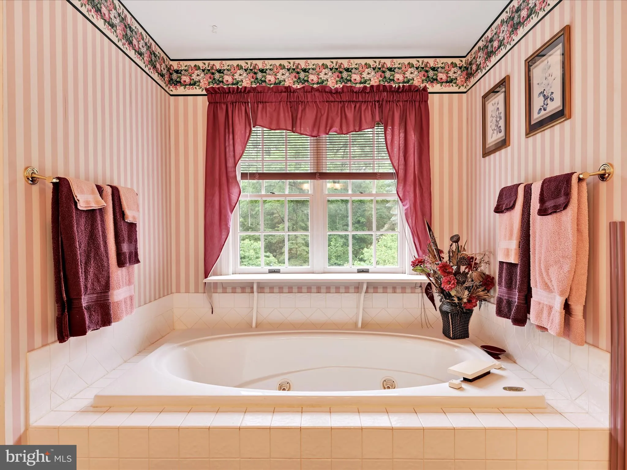 Elizabethtown, Pennsylvania 17022, United States, 4 Bedrooms Bedrooms, ,3 BathroomsBathrooms,Residential,Coming Soon,147346