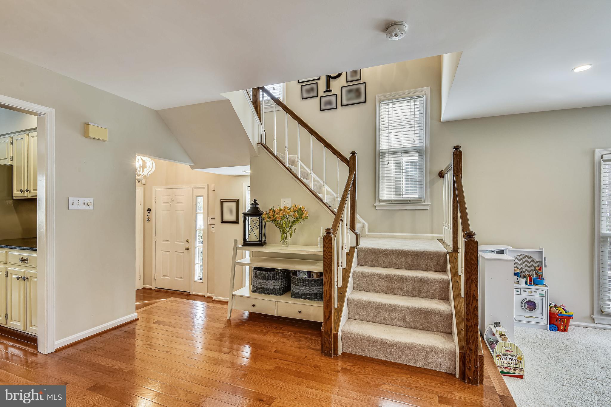 RIDGEWOOD - Residential